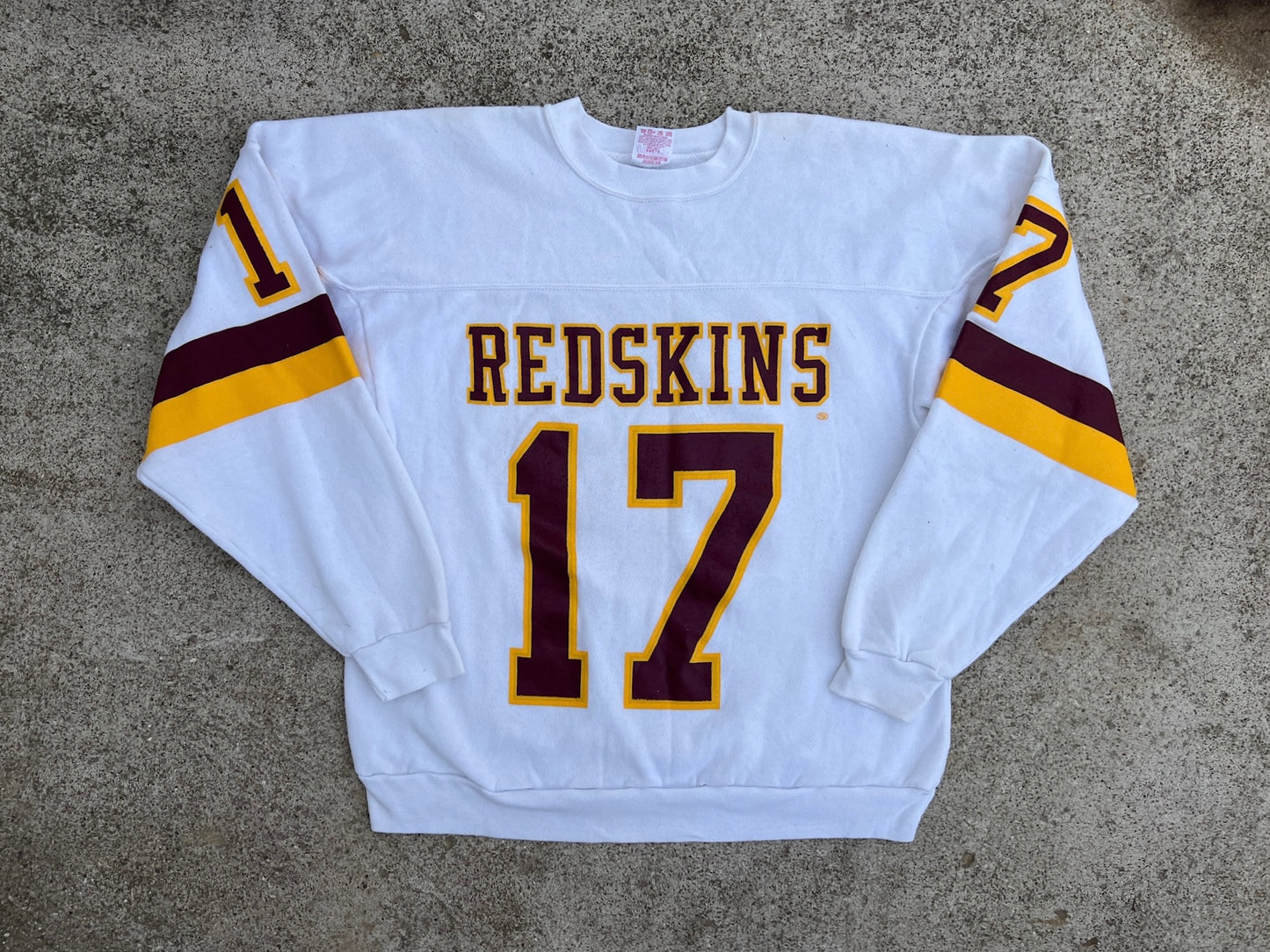 Vintage Washington Redskins #17 Doug Williams Crewneck Sweatshirt | Large