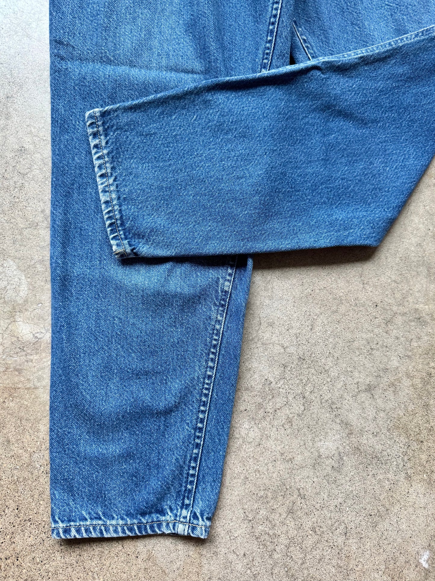 Vintage 1980s Lee High-Waist Pleated Tapered Jeans | Waist 28”