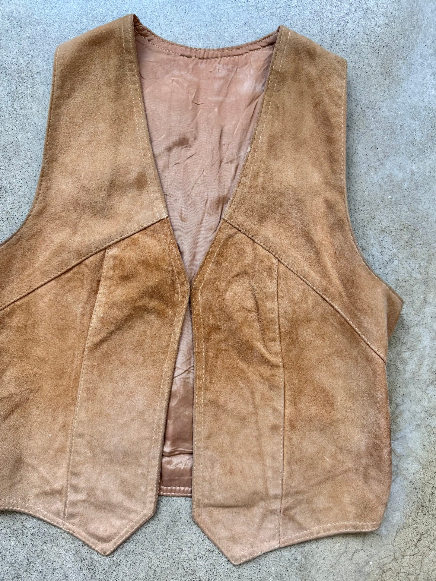 Vintage 1970s Tan Suede Vest | XS