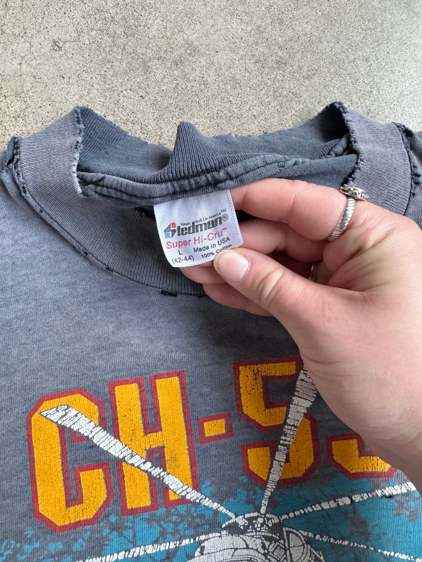 Vintage 1980s Stedman Distressed CH-53 Super Stallion Graphic Tee | Large