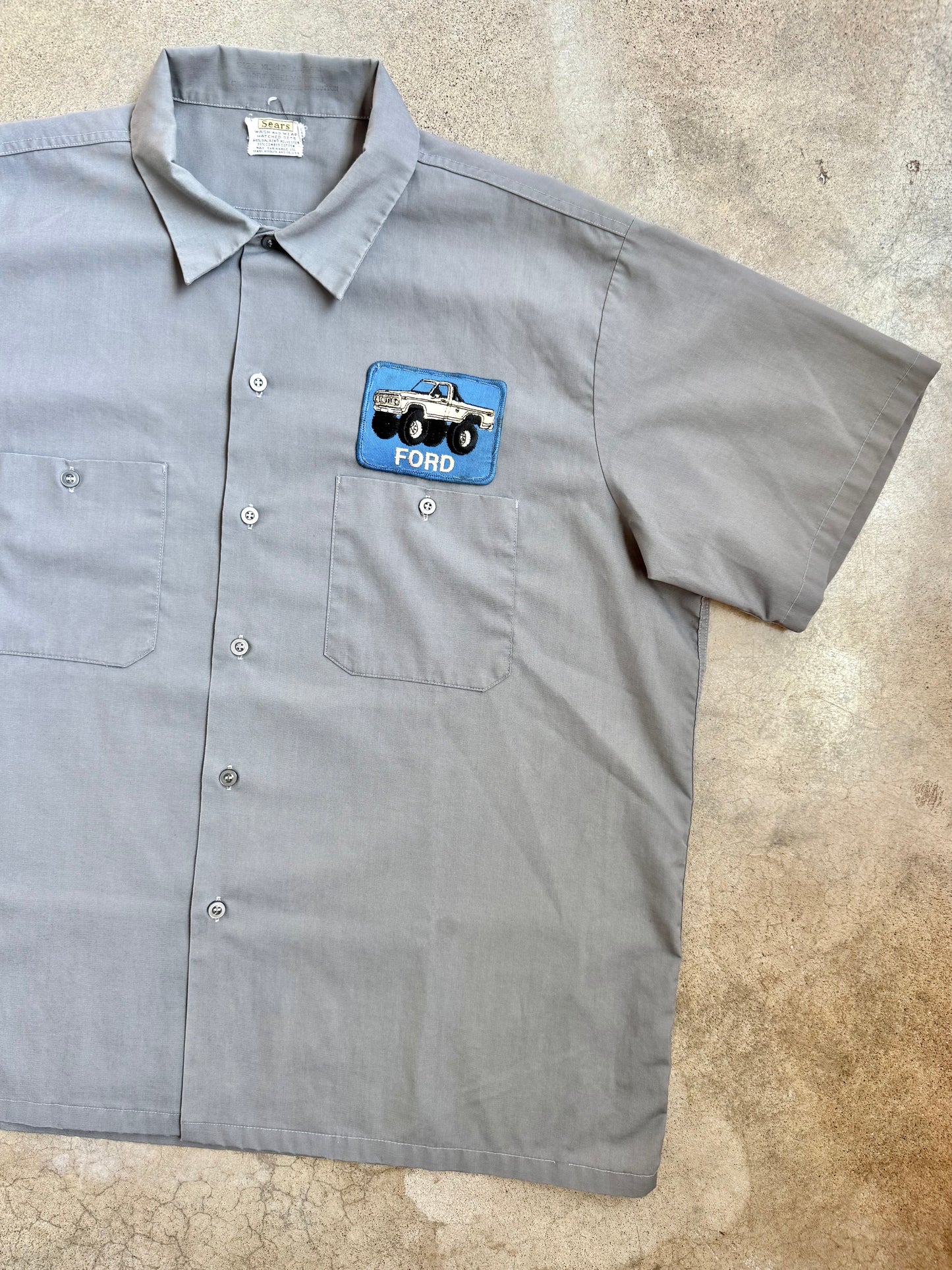 Vintage 1970s Sears Grey Ford Patch Mechanic Shirt | XL