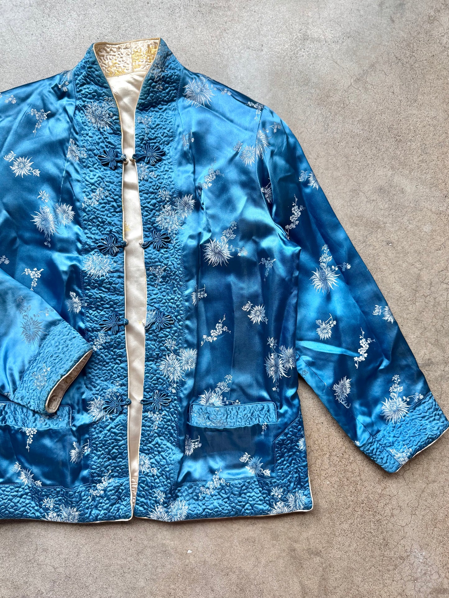 Vintage 1960s Silver Lake Chinese Reversible Satin Floral Jacquard Quilted Jacket | Medium