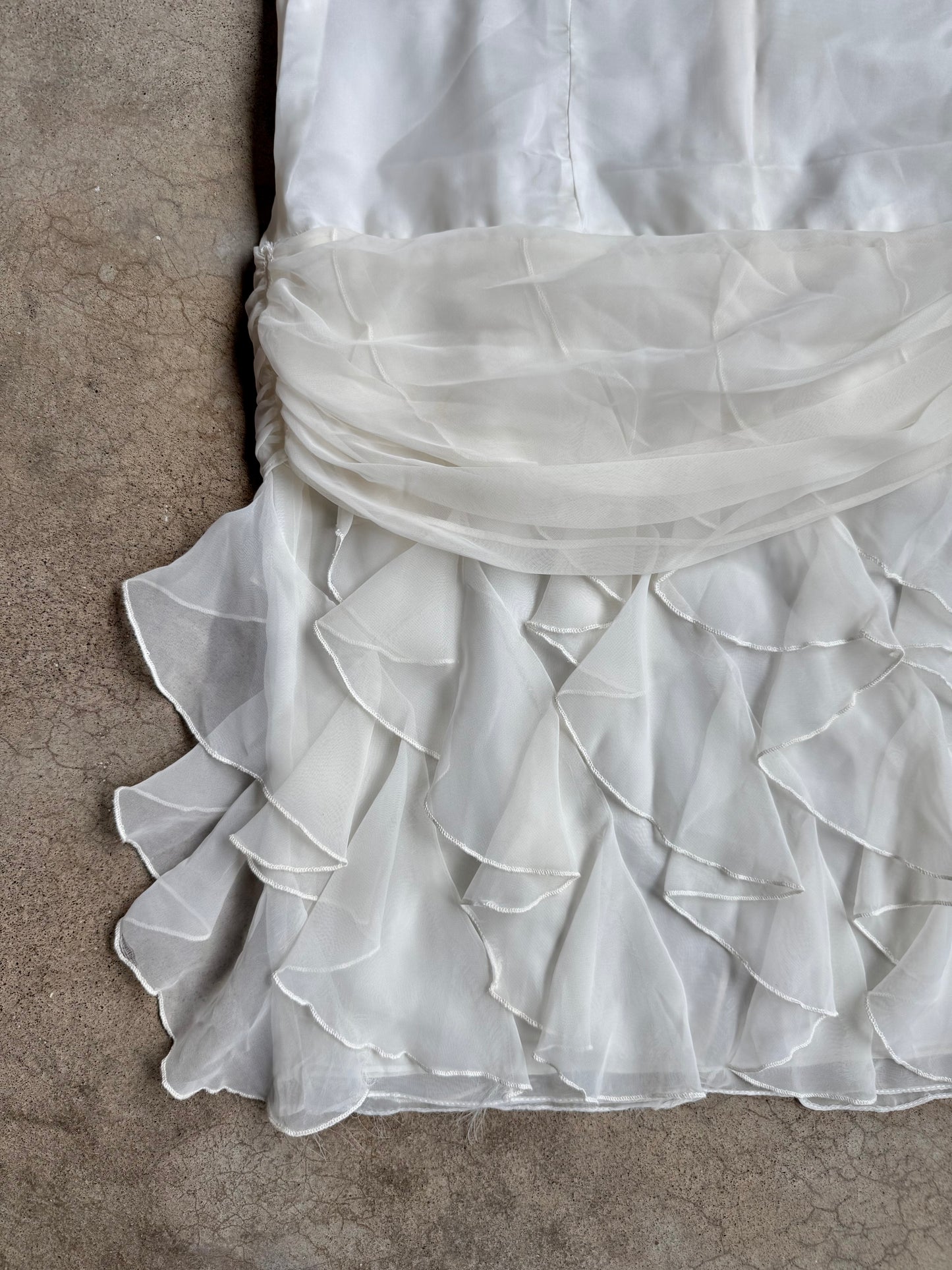 Vintage 1990s After Dark White Chiffon Ruffled Cocktail Dress | Large