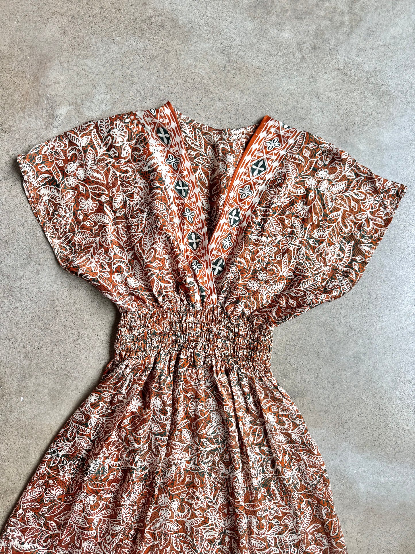 Vintage Burnt Orange Floral Bohemian-Style 100% Silk V-Neck Dress | S/M