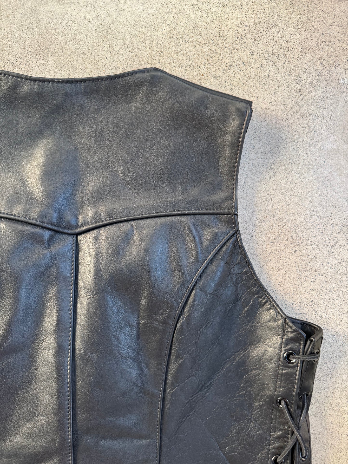 Vintage 1990s Park V “Dixie Highway” Black Leather Lace-Up Motorcycle Vest | Small