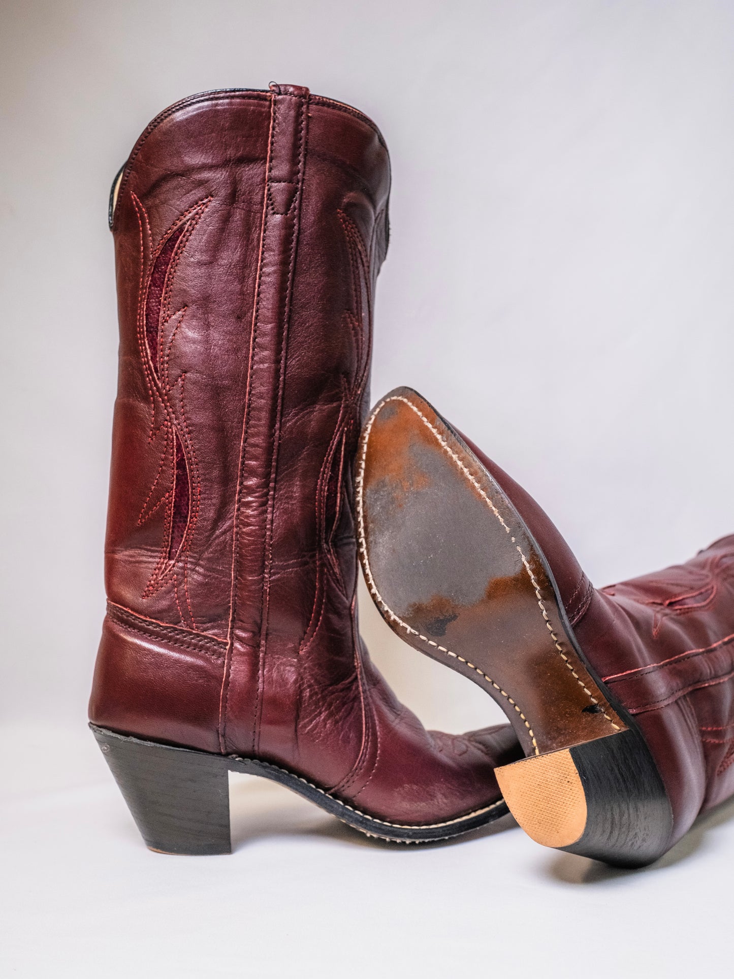 Vintage 1980s Durango Burgundy Leather Heeled Cowboy Boots | Women’s 8.5