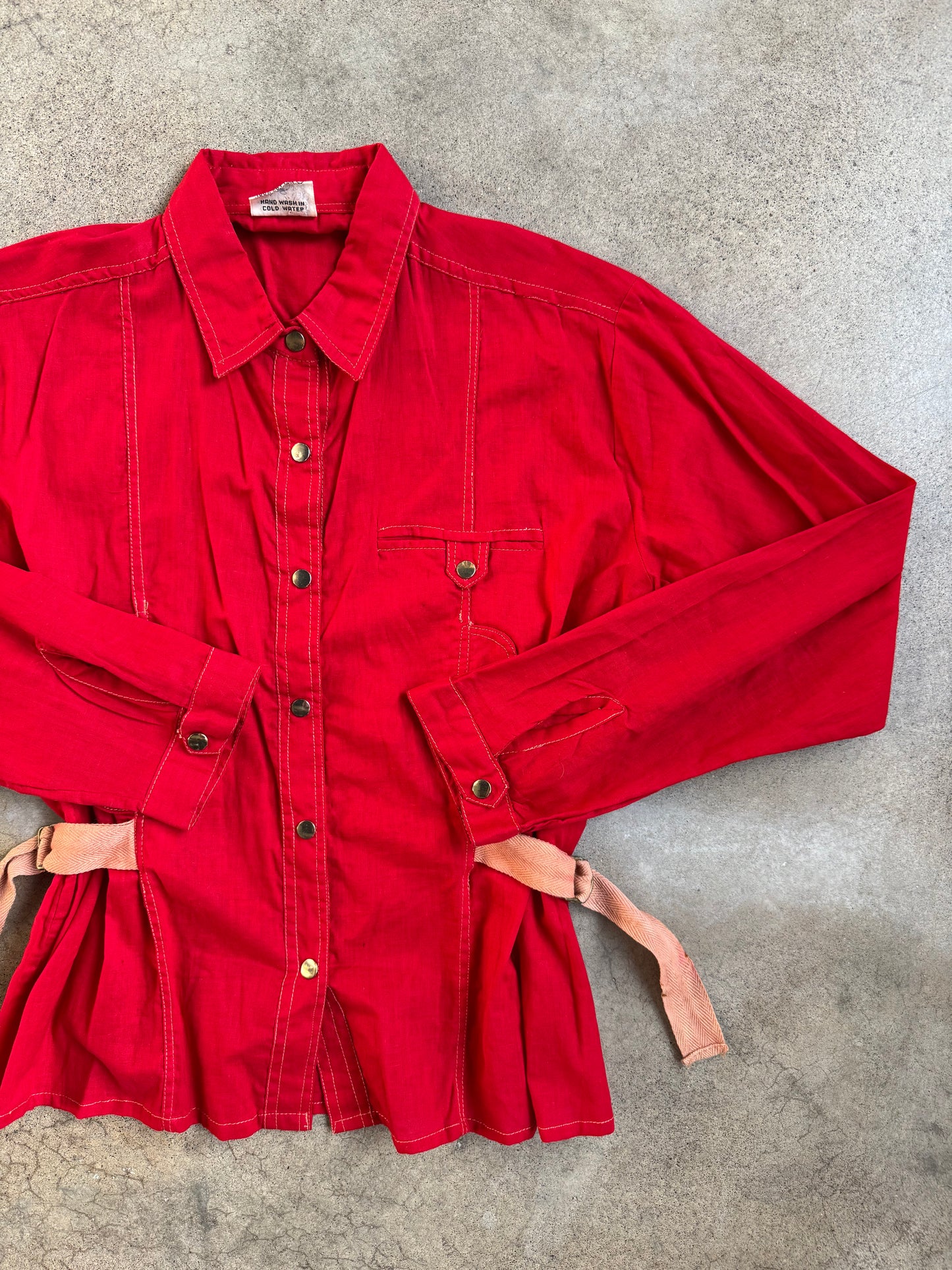 Vintage 1970s Mahudi Miami Red Cinch Waist Belt Cotton Shirt | Large
