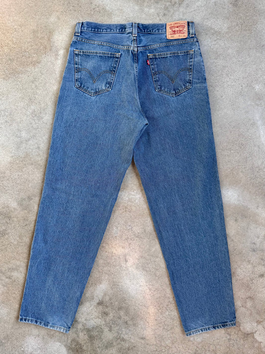 Levi's 560 Comfort Fit Medium Wash Jeans | 36x36