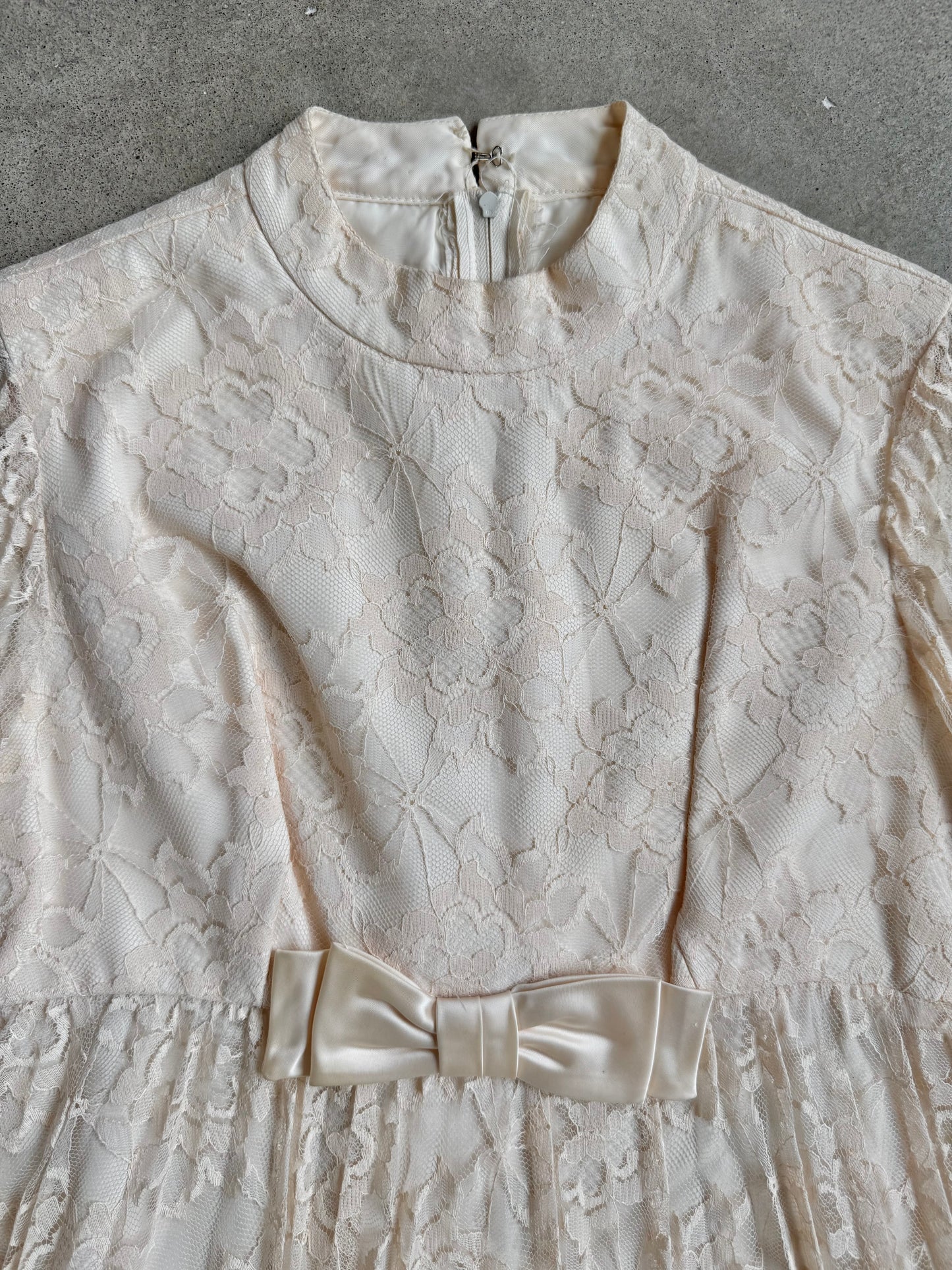 Vintage 1960s Ivory Lace Pleated Bell Sleeve Babydoll Mini Dress | XS