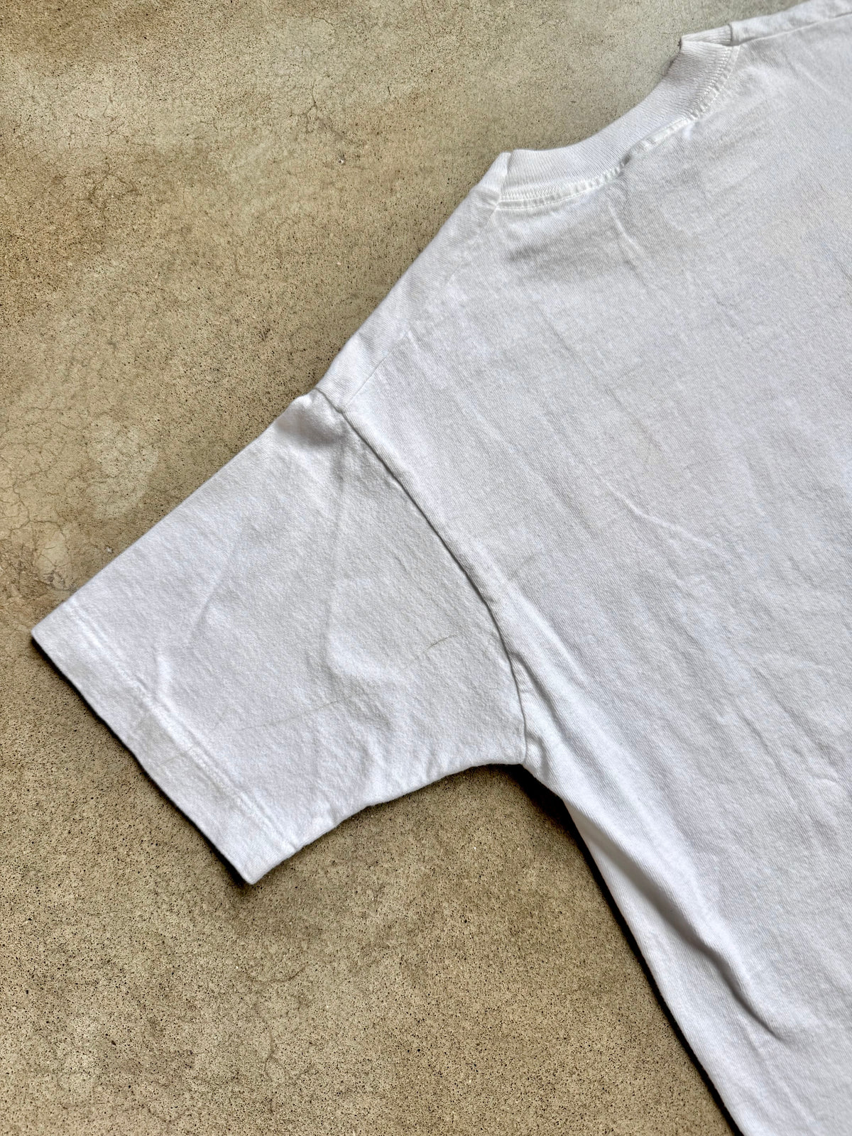 Vintage 1990s "Play Like a Girl" Graphic Tee | Medium