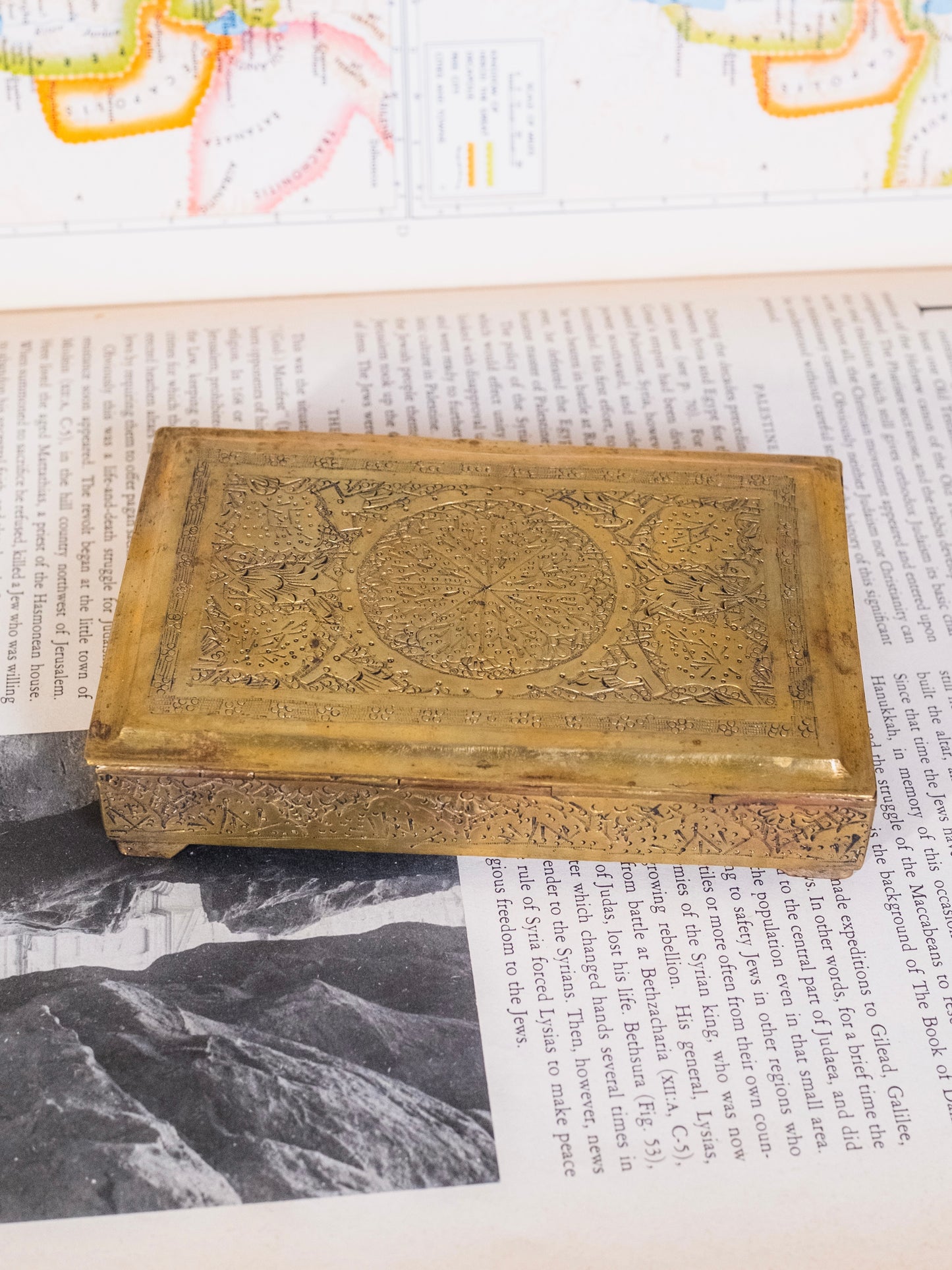 Vintage 1950s Brass Etched Cigarette Box