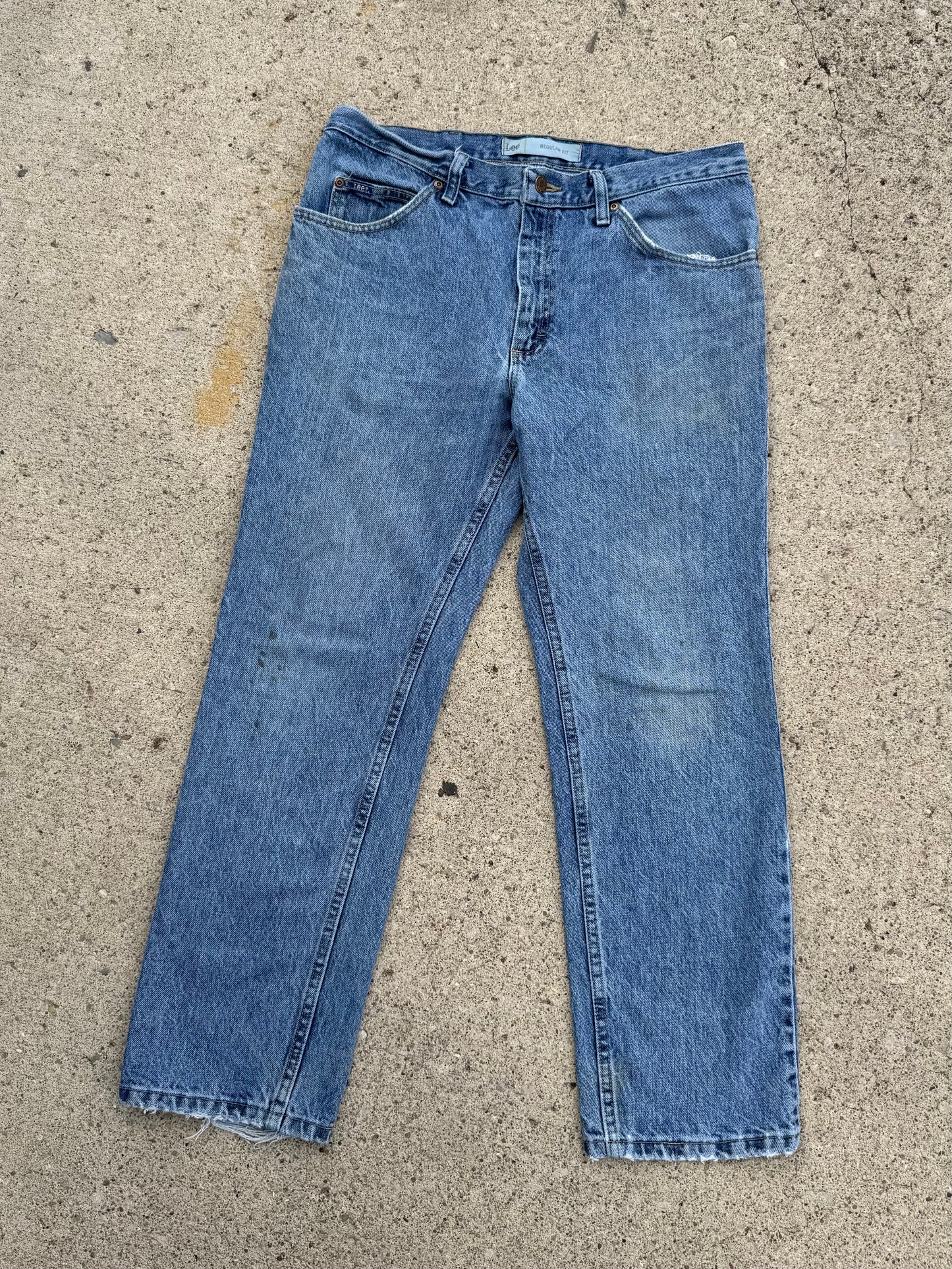 Vintage 90s/00s Lee Regular Fit Faded Jeans | Waist 34”