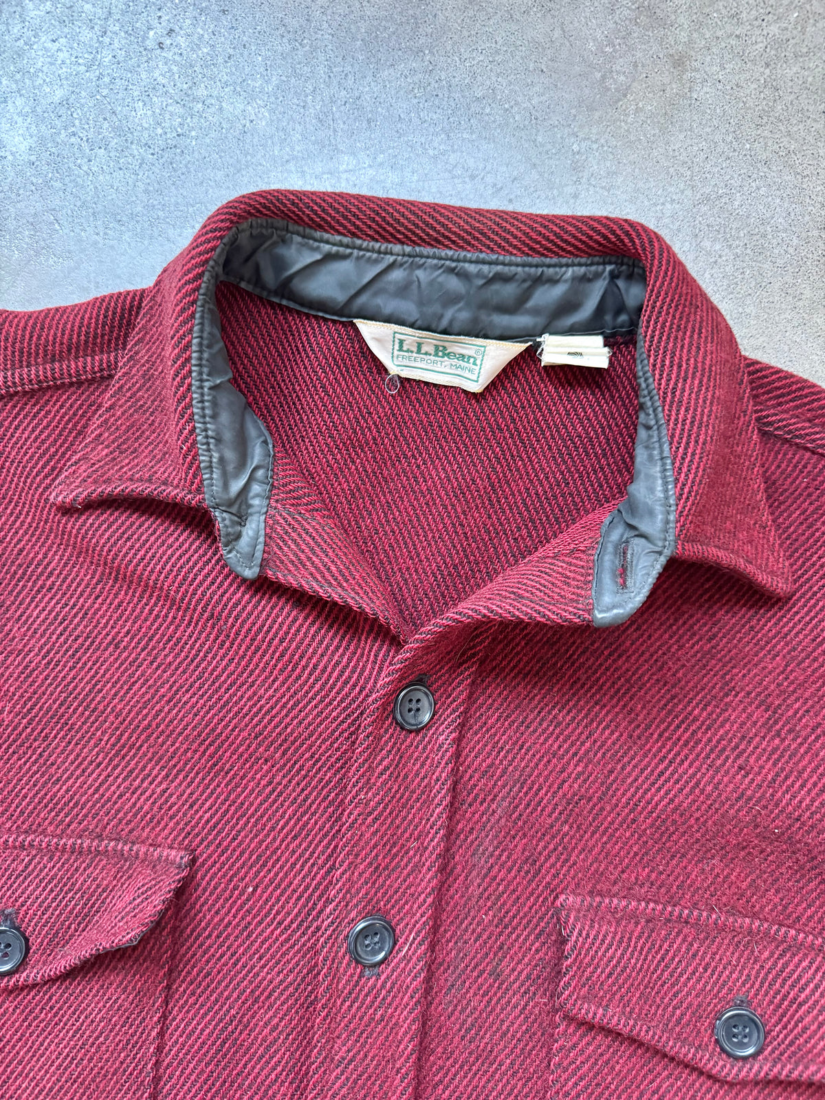 Vintage 1980s L.L. Bean Red & Black Woven Wool Elbow Patched Shirt Jacket | XL