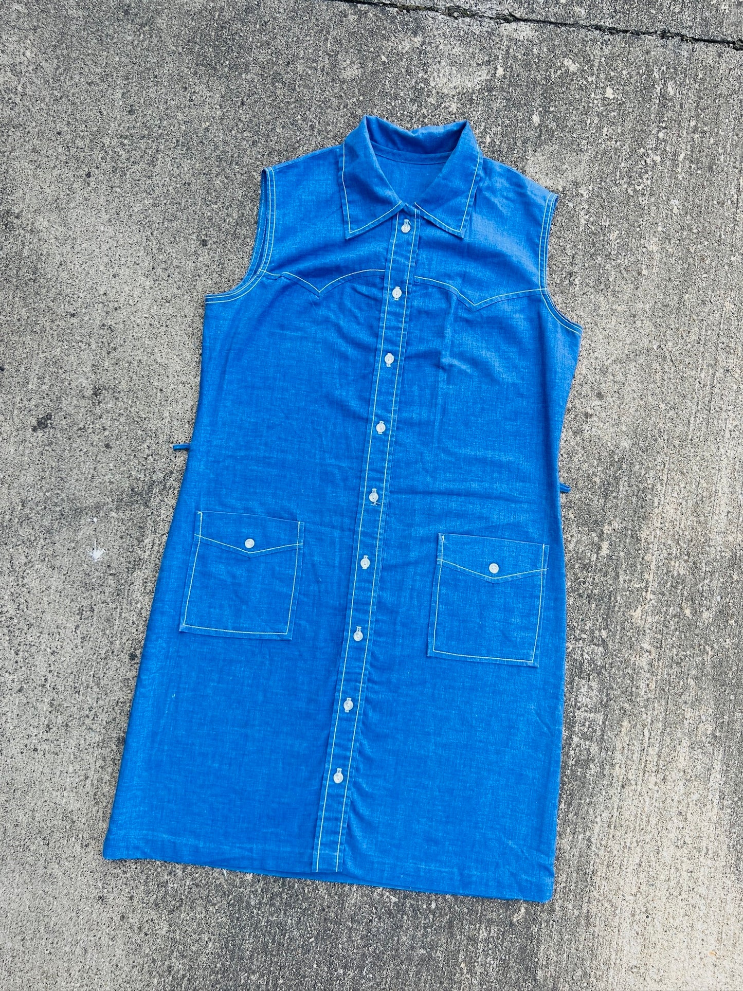 Vintage 1960s Blue Chambray Sleeveless Shirt Dress