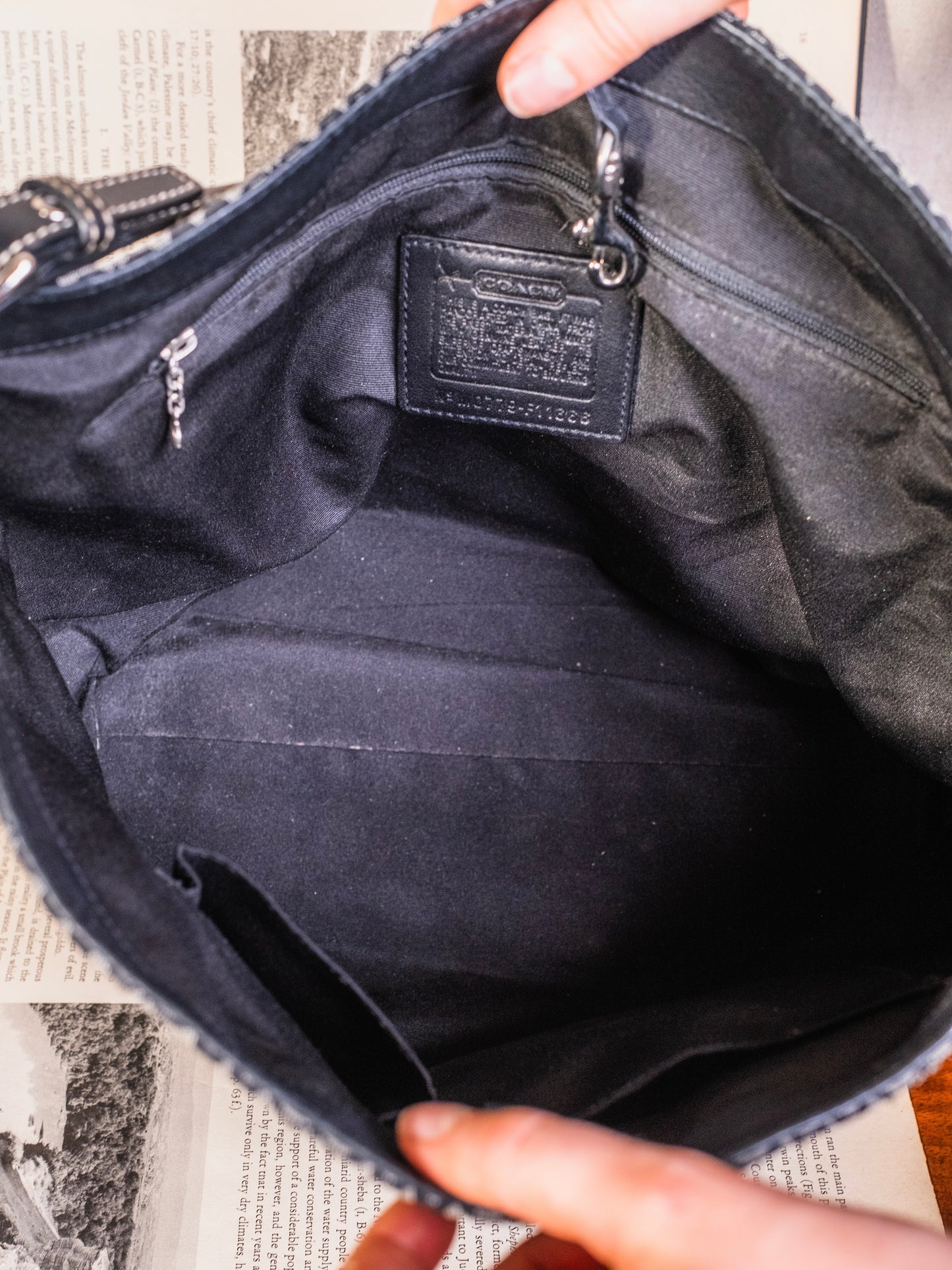2000s Coach Black & Grey Signature Hobo Shoulder Bag | Style No. F11666