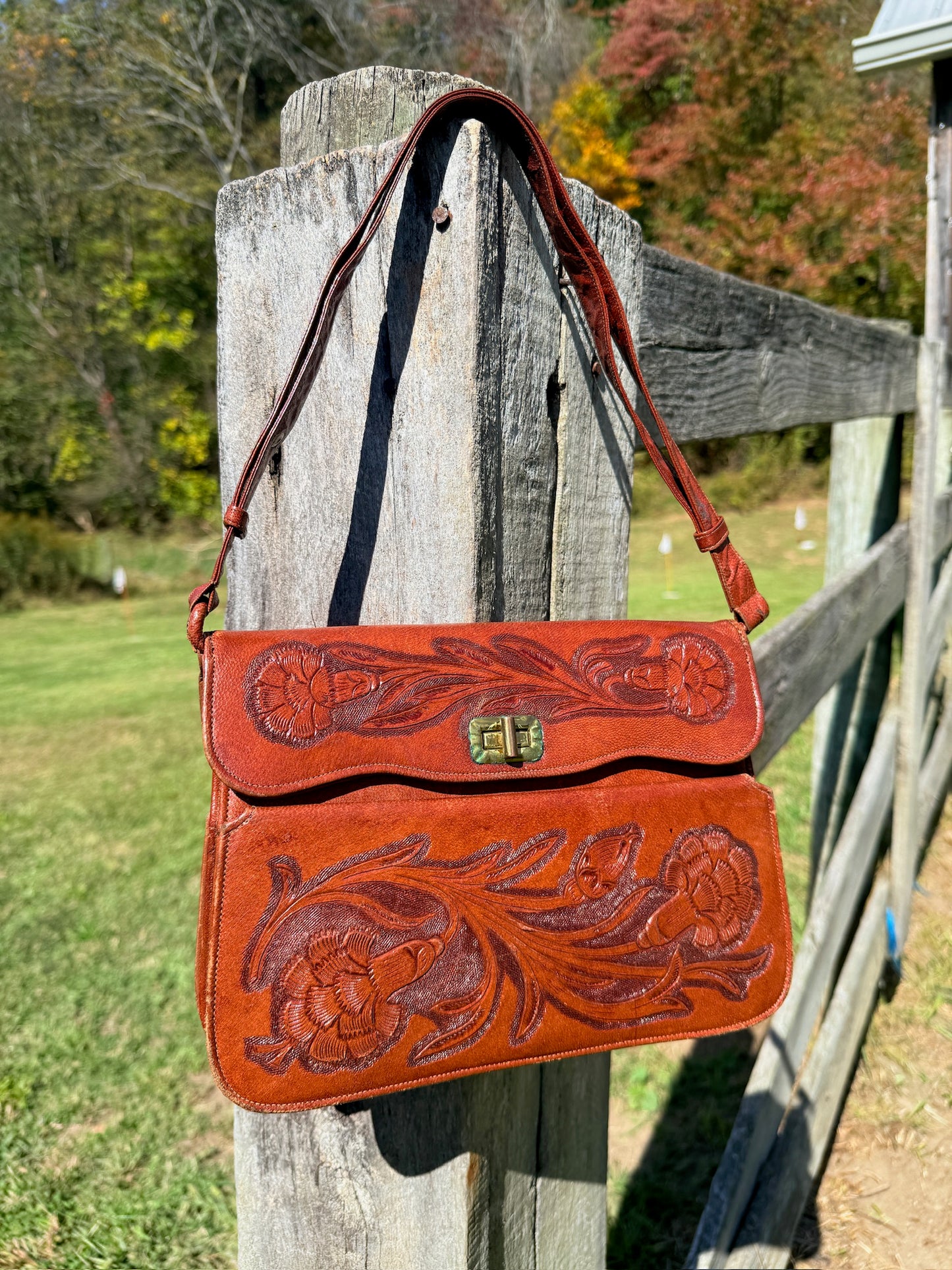 Vintage 1940s Brown Hand-Tooled Floral Leather Handbag