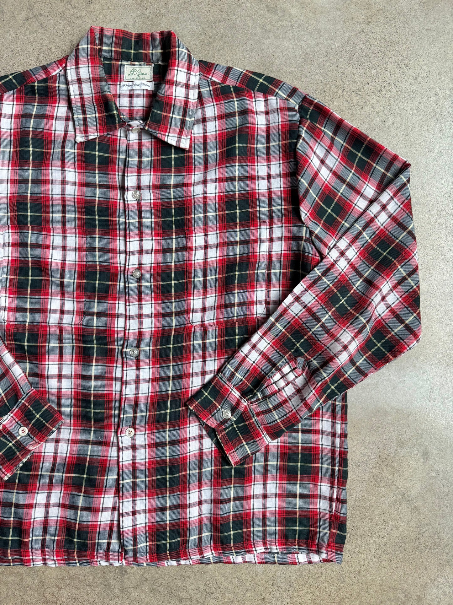 Vintage 1950s L.L. Bean Red & Black Plaid Cotton Button-Up Shirt | Large