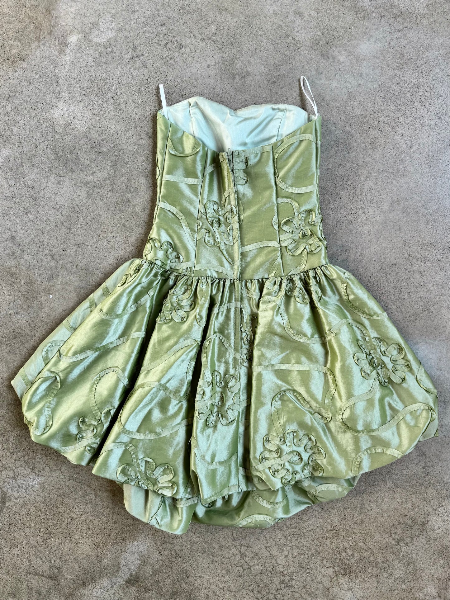 Vintage 1990s Jessica McClintock Green Floral Appliqué Strapless Bubble Hem Party Dress | XS