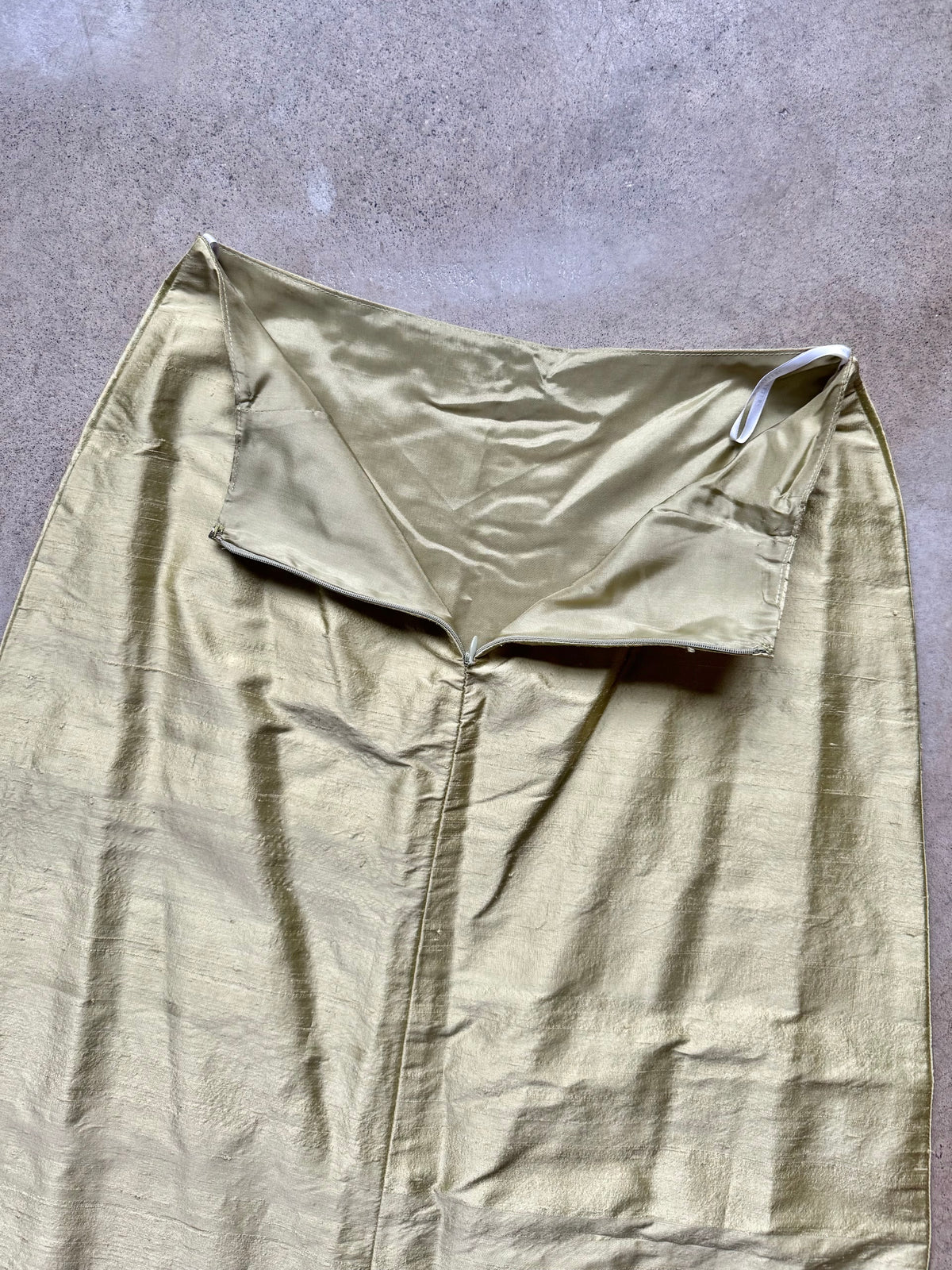 Vintage 1990s Watters & Watters Green Silk A-Line Maxi Skirt | Waist 29”
