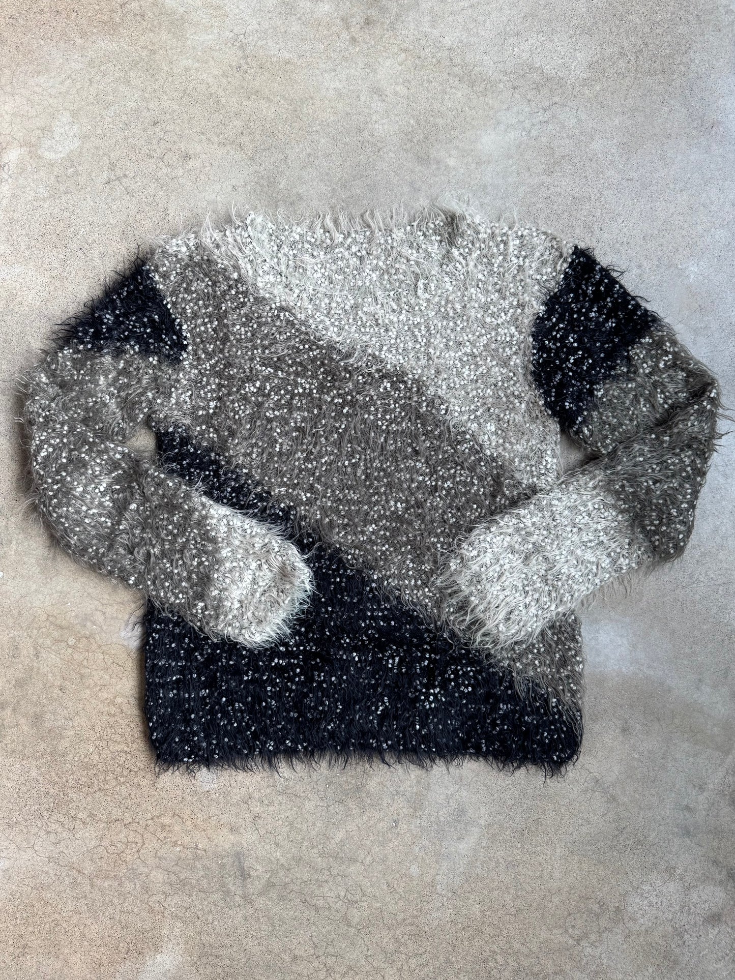 Vintage 1990s Hand Knit Tri-Color Fuzzy Knit Sweater | Medium