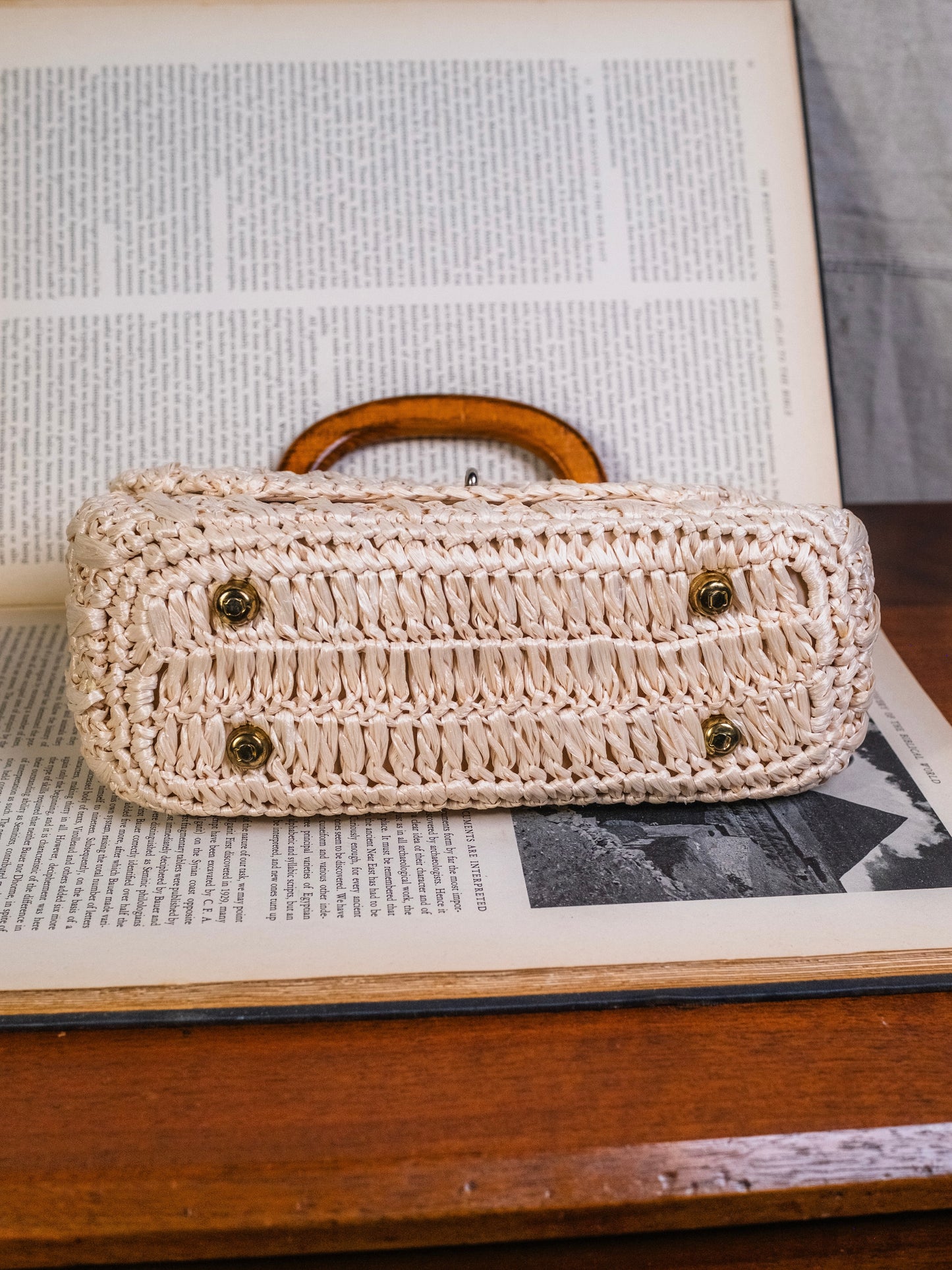 Vintage 1950s White Wood Handle Woven Handbag