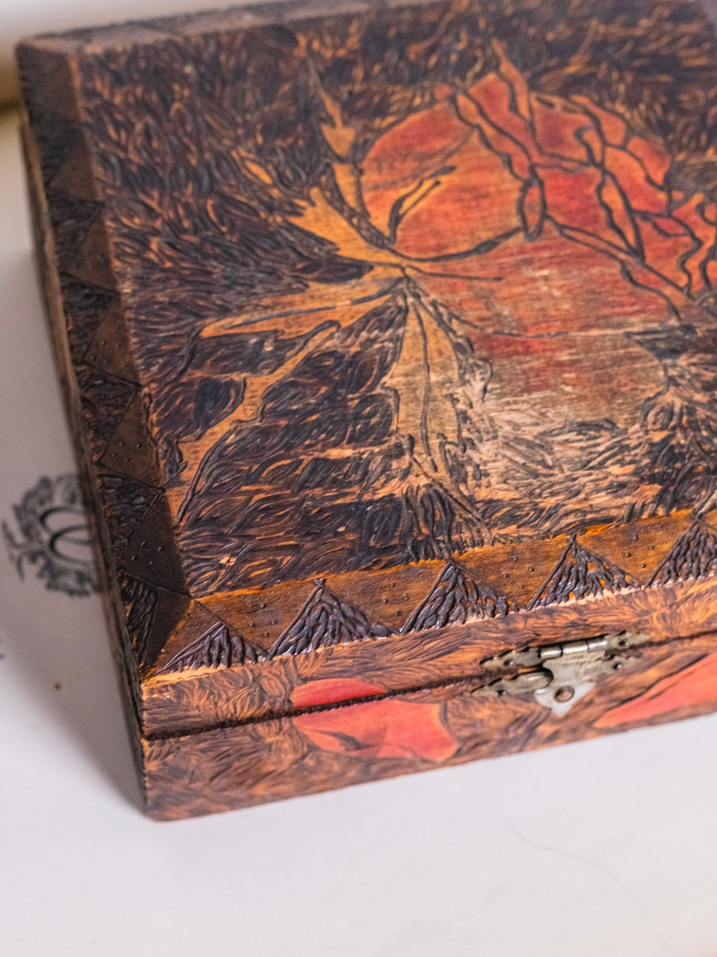 Antique 1920s Wood Pyrography Floral Pattern Box