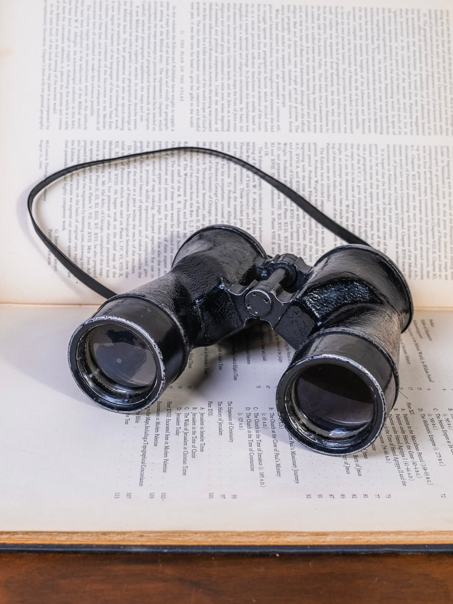 Vintage 1943 WWII U.S. Navy BU Ships Anchor Optical Binoculars