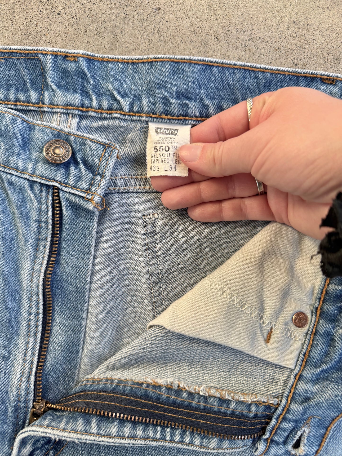 Vintage 1980s Levi's Orange Tab 550 Relaxed Tapered Jeans | 33x34