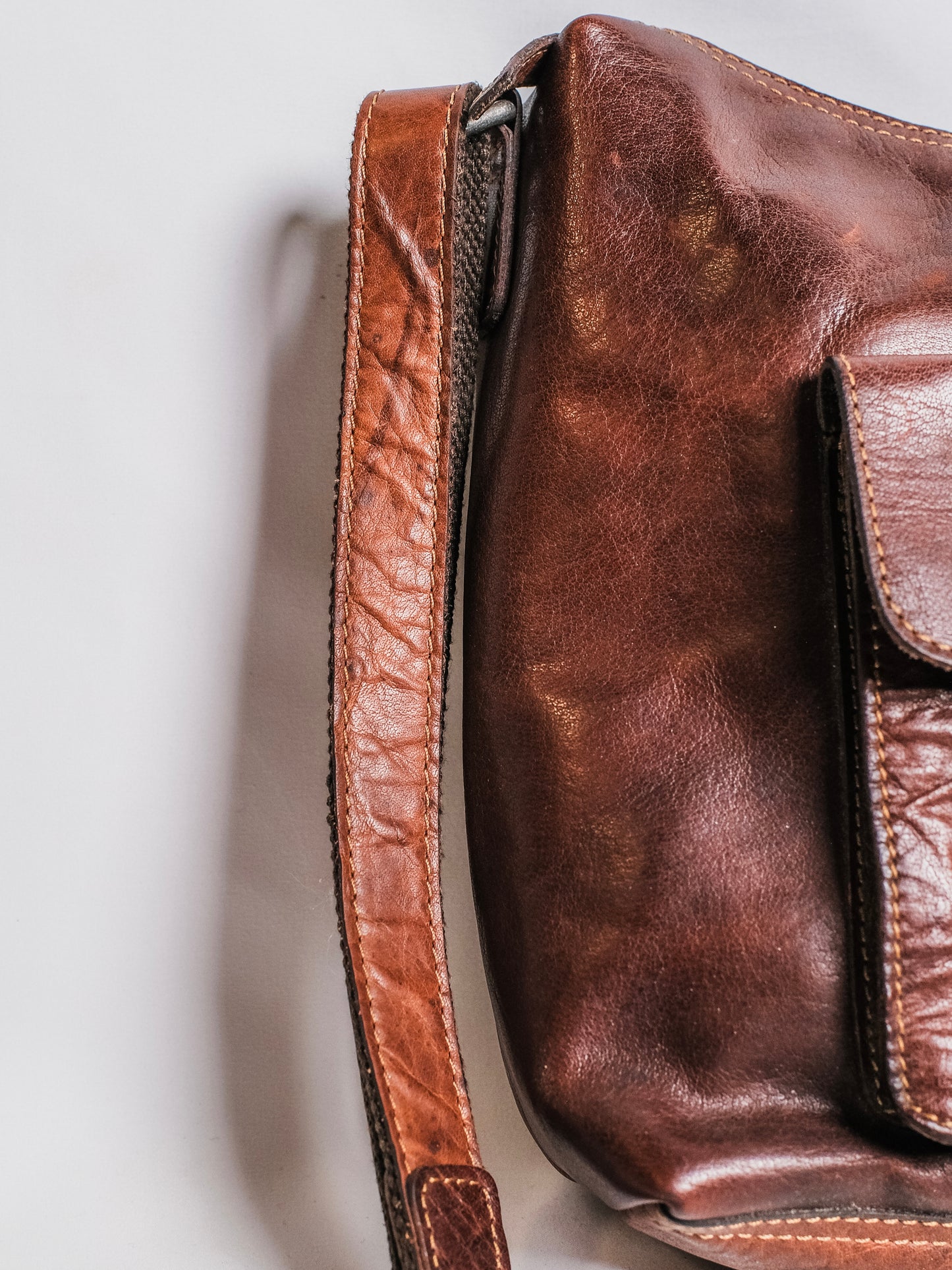 Vintage 1990s Jack Georges Voyager Brown Leather Crossbody Bag