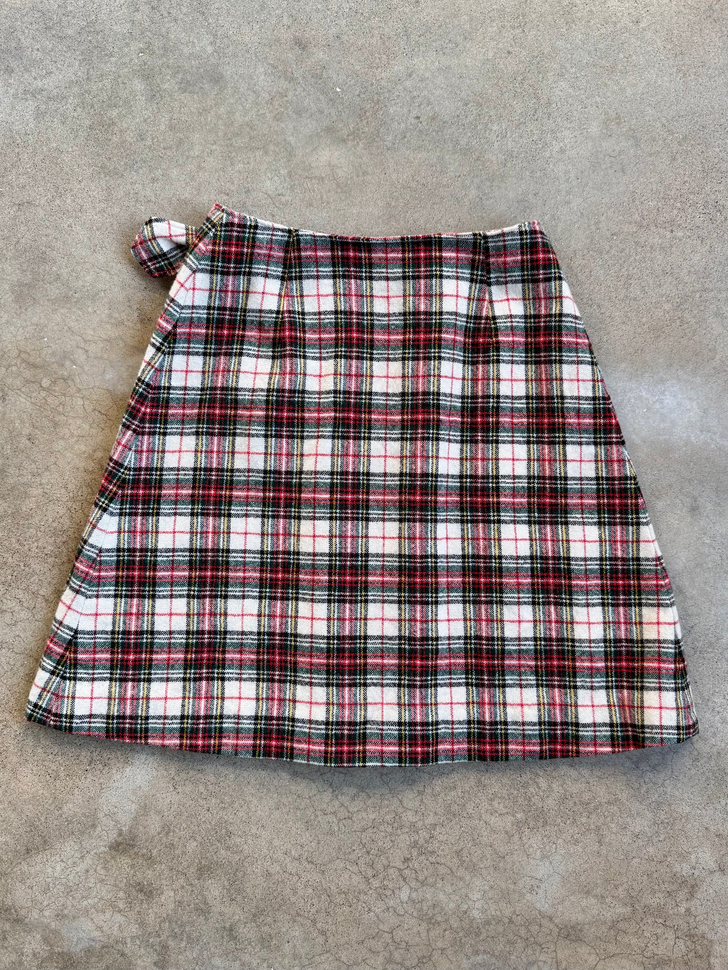 Vintage 1970s Plaid Wool Mini Wrap Skirt | Waist 26”
