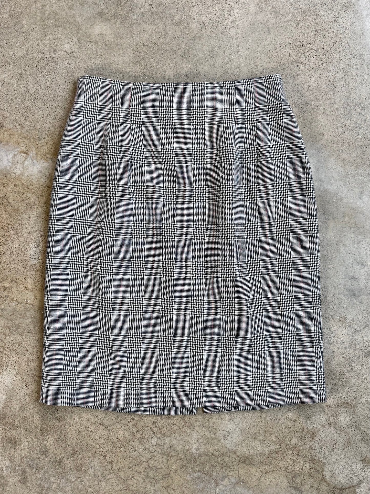 Vintage 1980s Norton McNaughton Houndstooth Pencil Skirt | Waist 28”