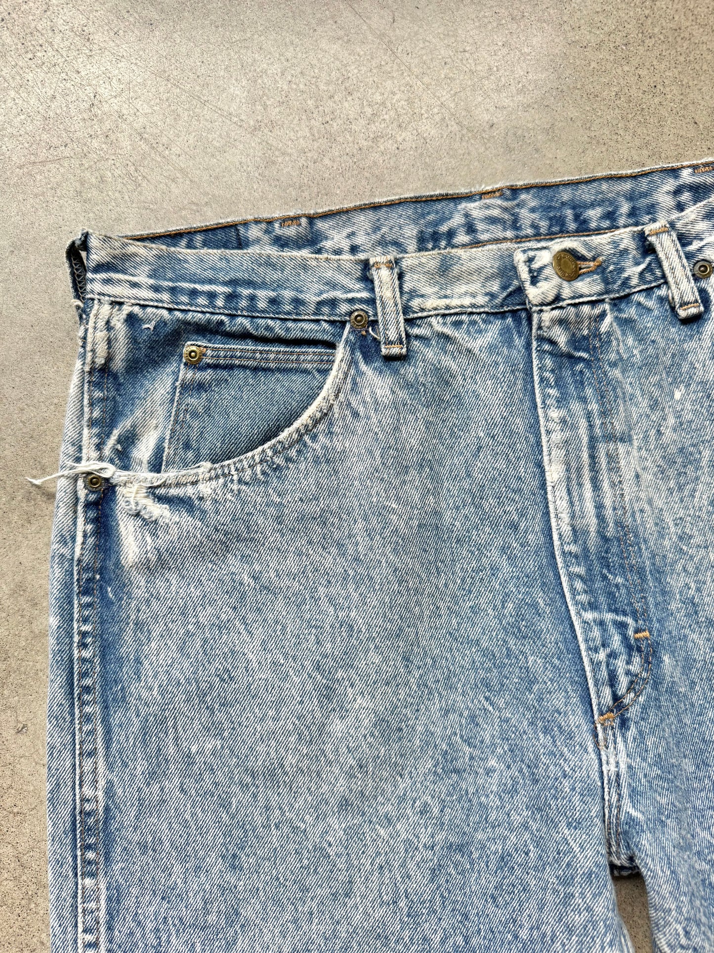 Vintage 1980s Wrangler Acid Wash Straight Leg Jeans | Waist 36”