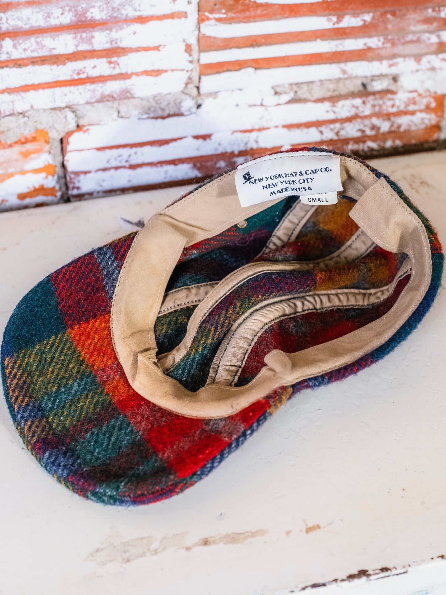 Vintage 1980s New York Hat & Cap Co. Plaid Wool Hat | Small