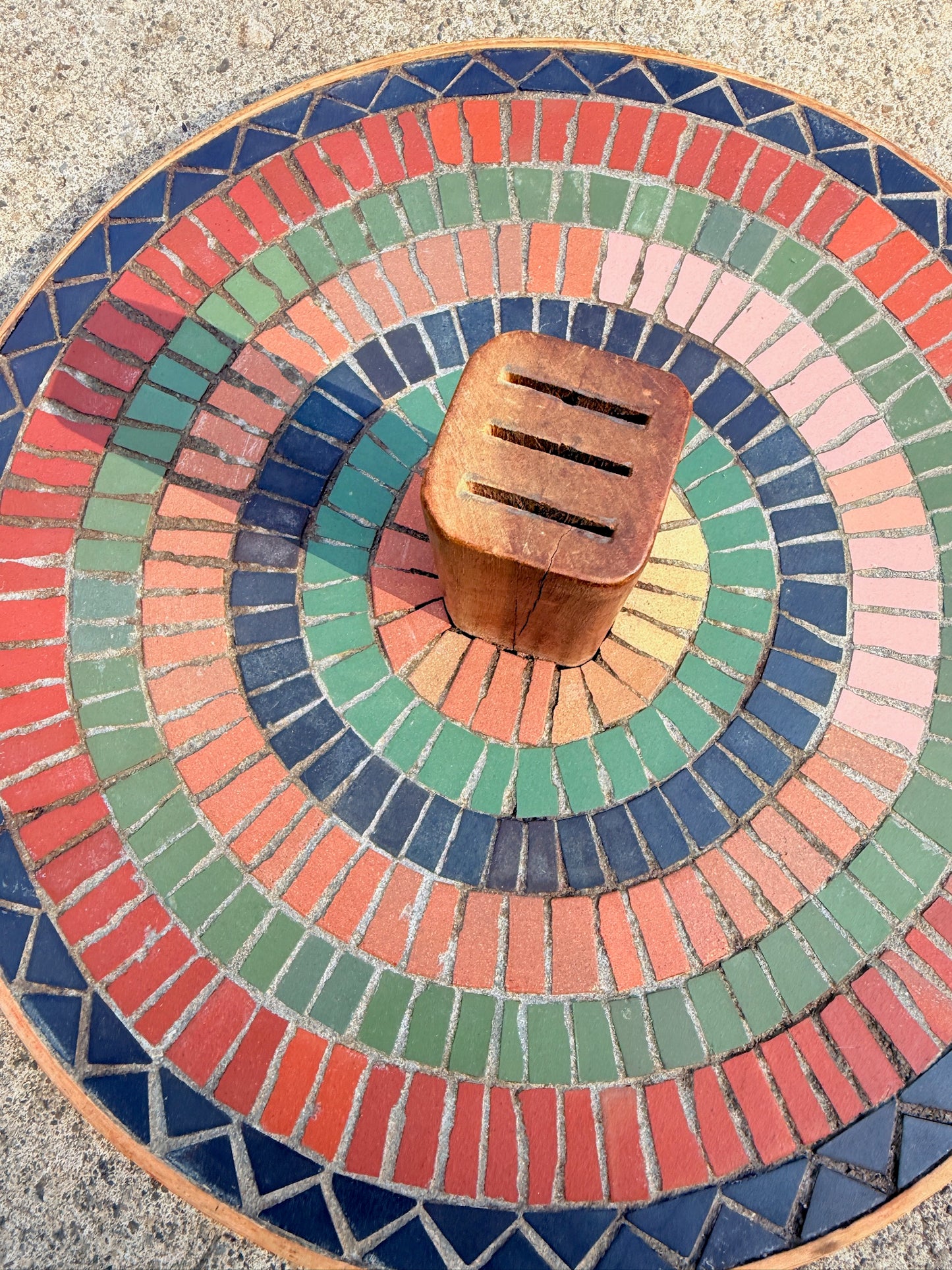 Vintage 1980s Round Tiled Cheese Charcuterie Platter w/ Knife Holder