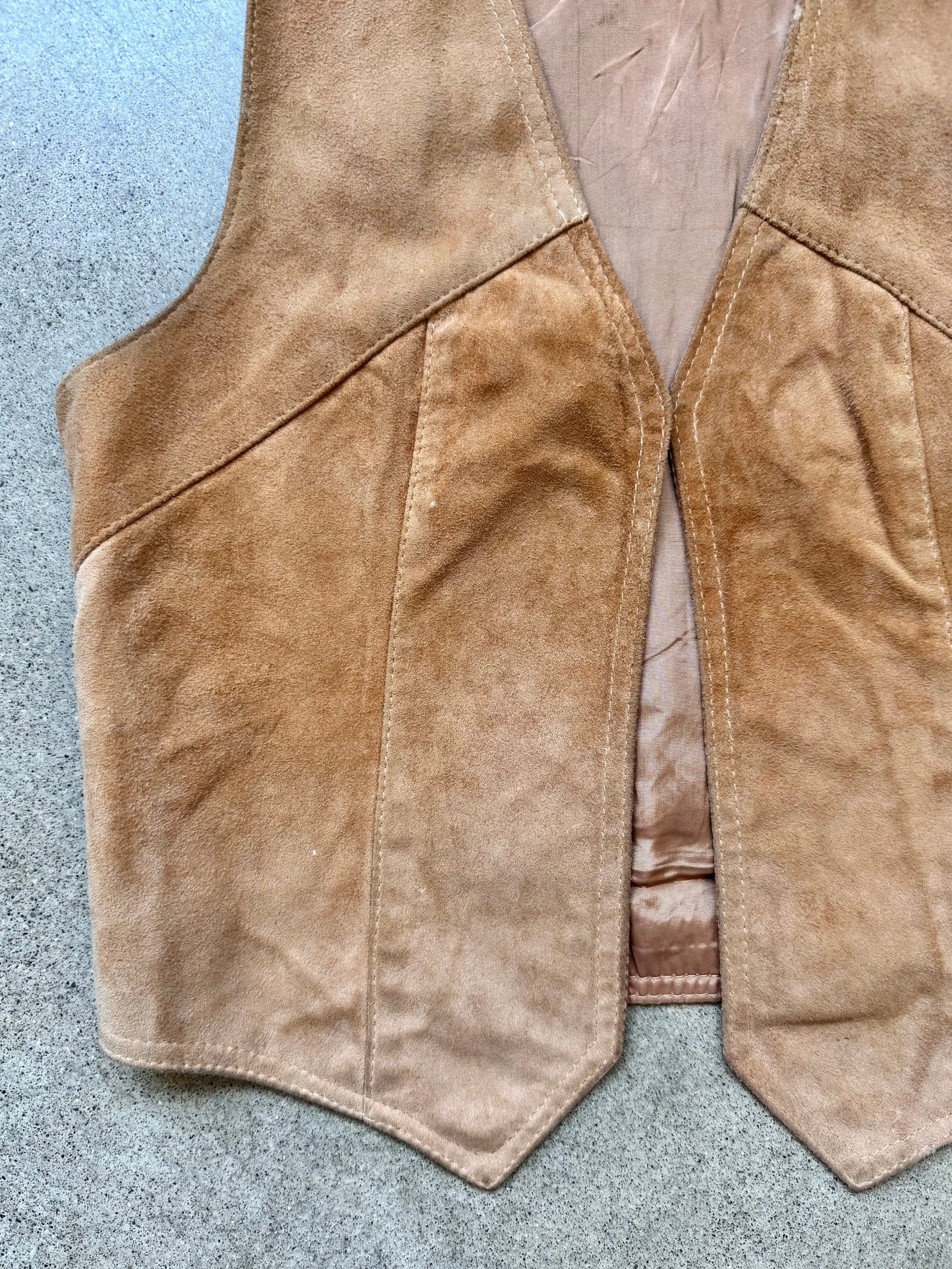 Vintage 1970s Tan Suede Vest | XS