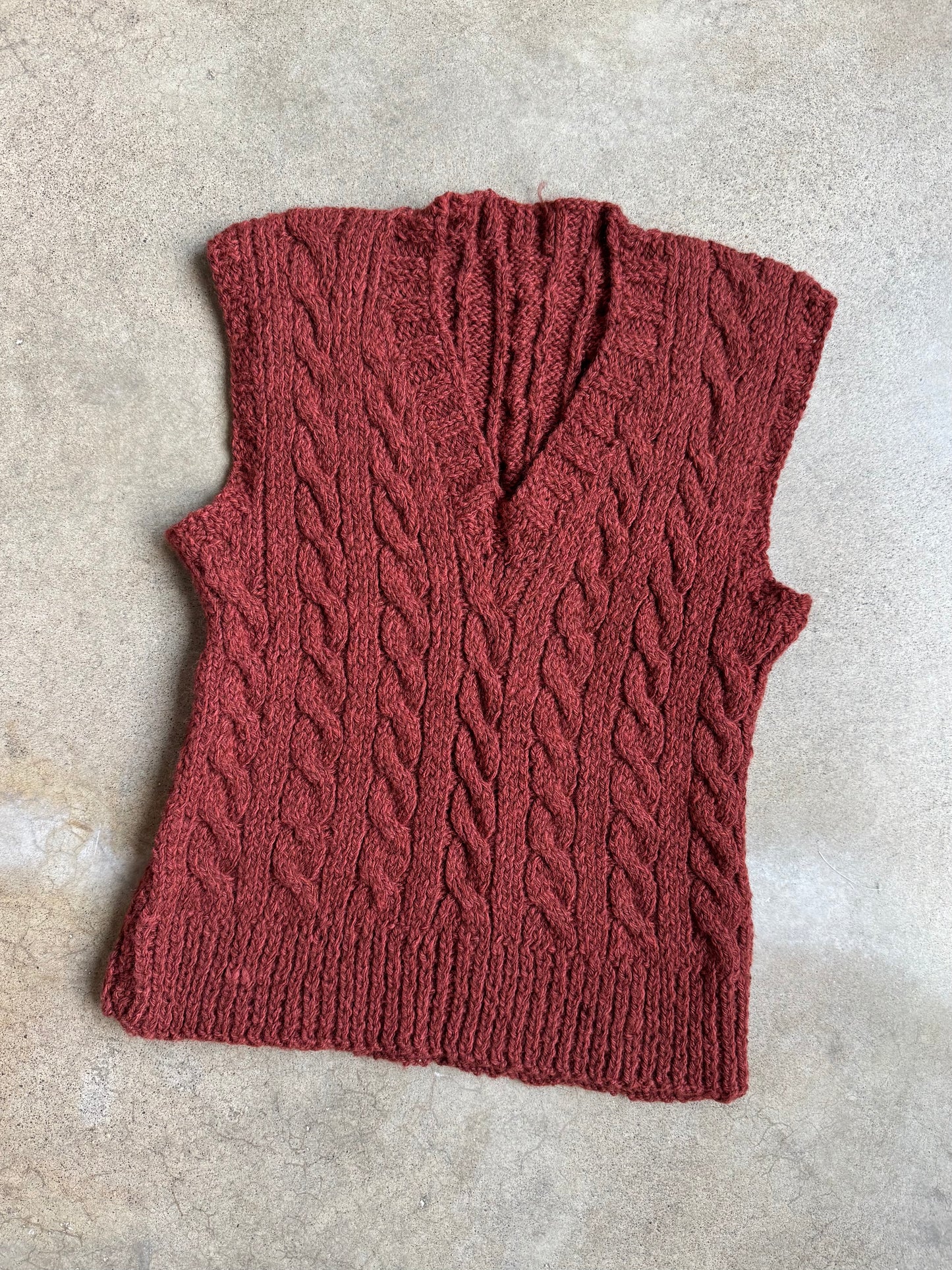 Vintage 1970s Handmade Rust Red Cableknit Sweater Vest | Small