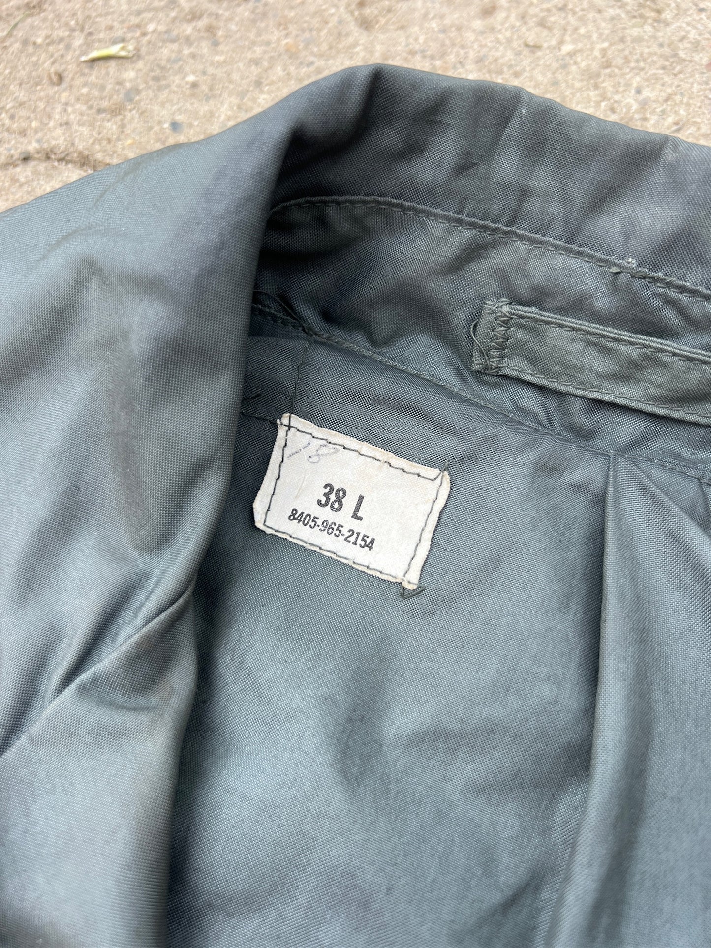 Vintage 1960s Military Issue Green Trench Raincoat | M/L