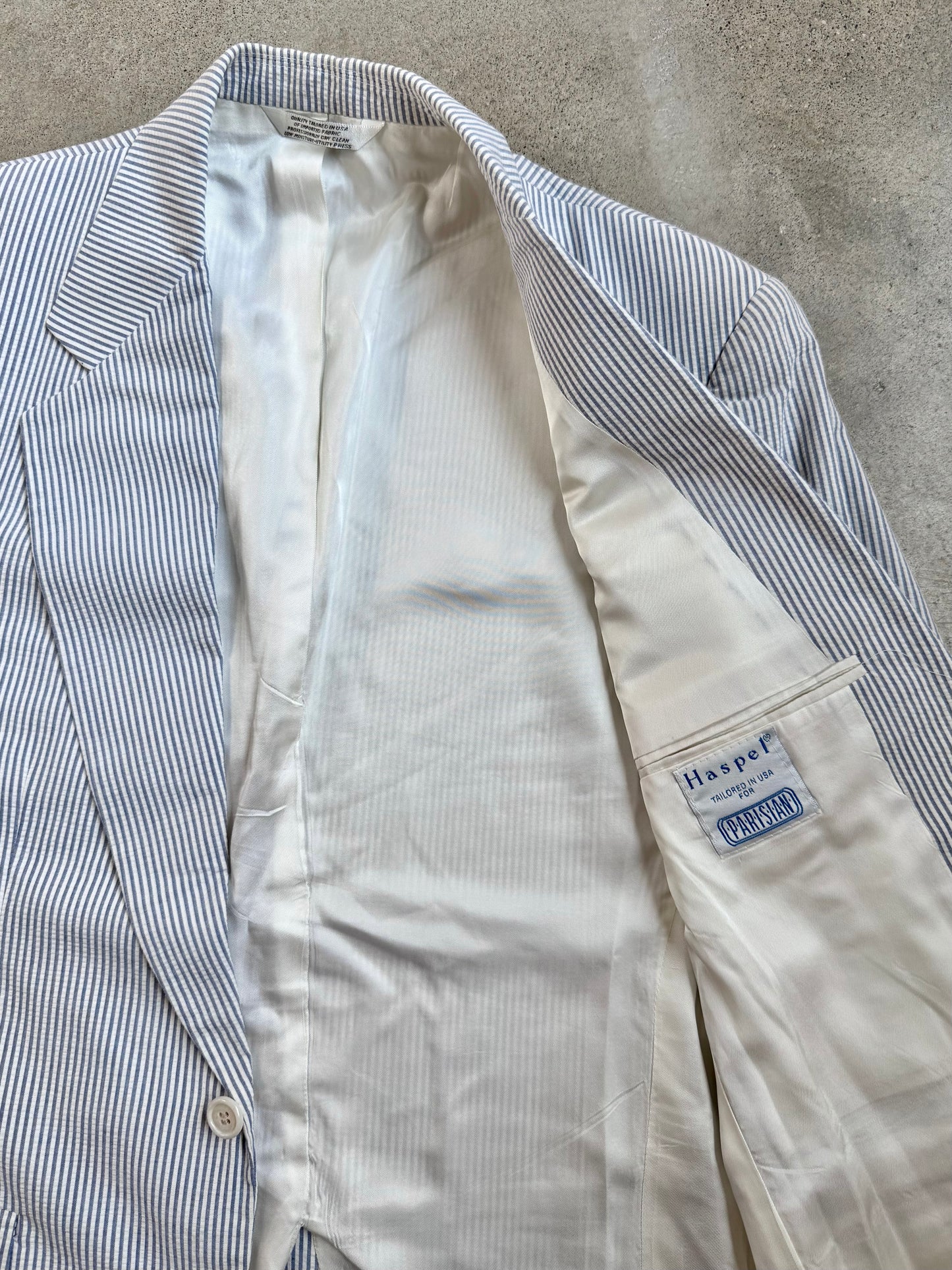 Vintage 1970s/80s Haspel for Parisian Blue Seersucker Suit Jacket | 40