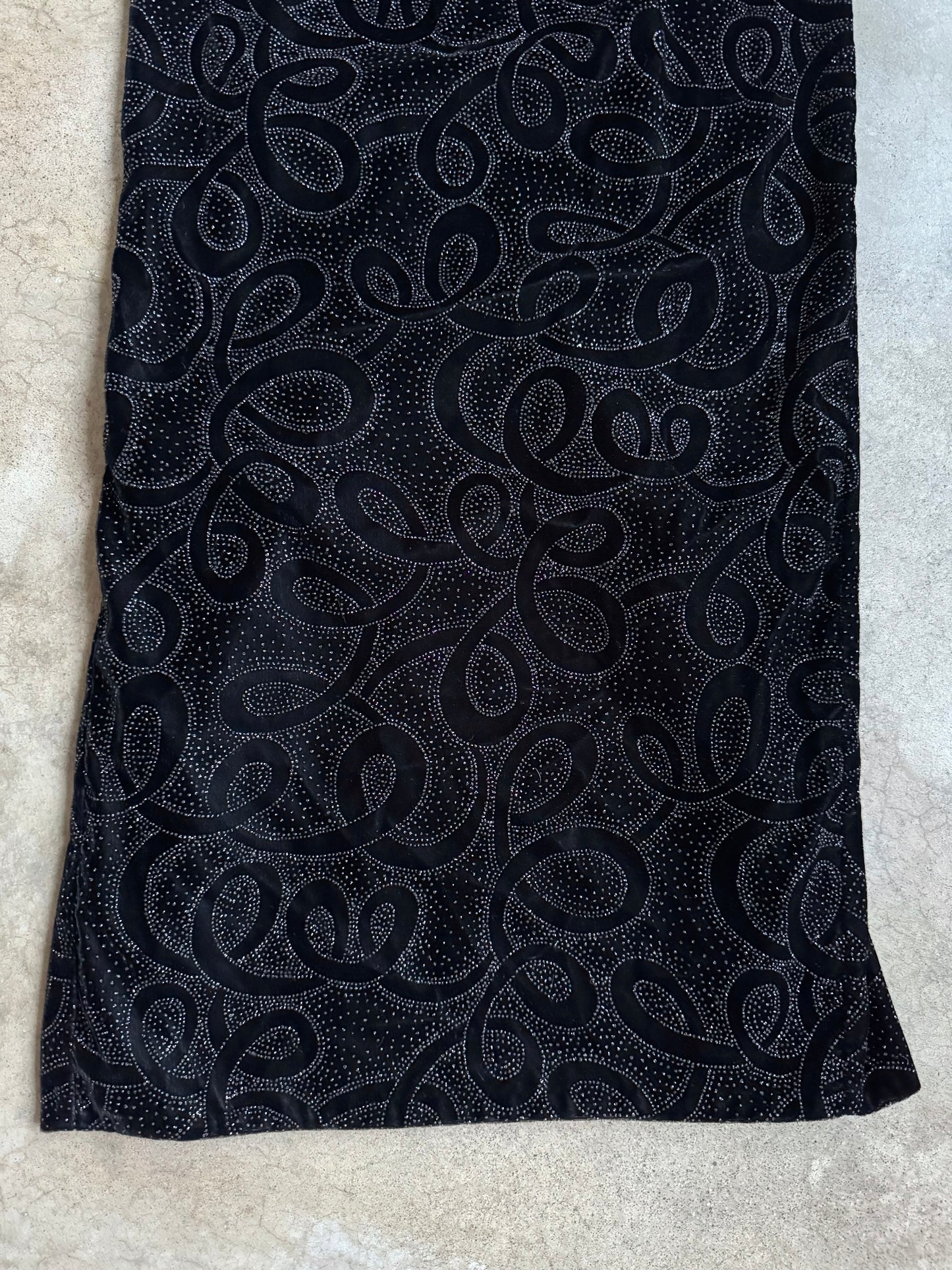 Vintage 1990s Scott McClintock Black Sparkly Velvet Formal Dress | 10