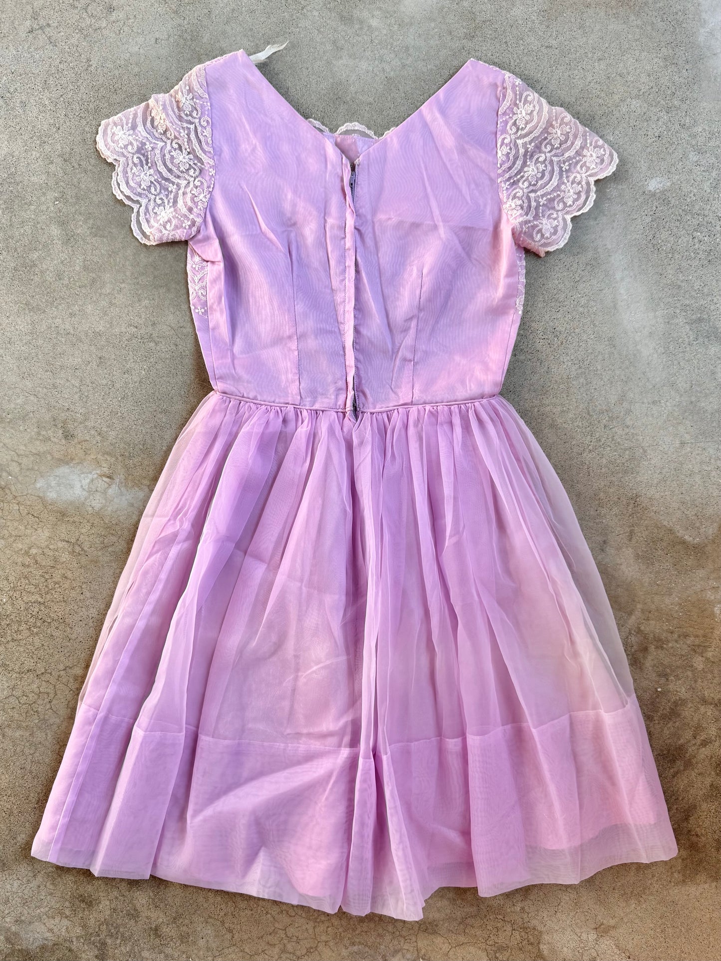 Vintage 1950s Lilac Floral Embroidered Pleated Party Dress | Small