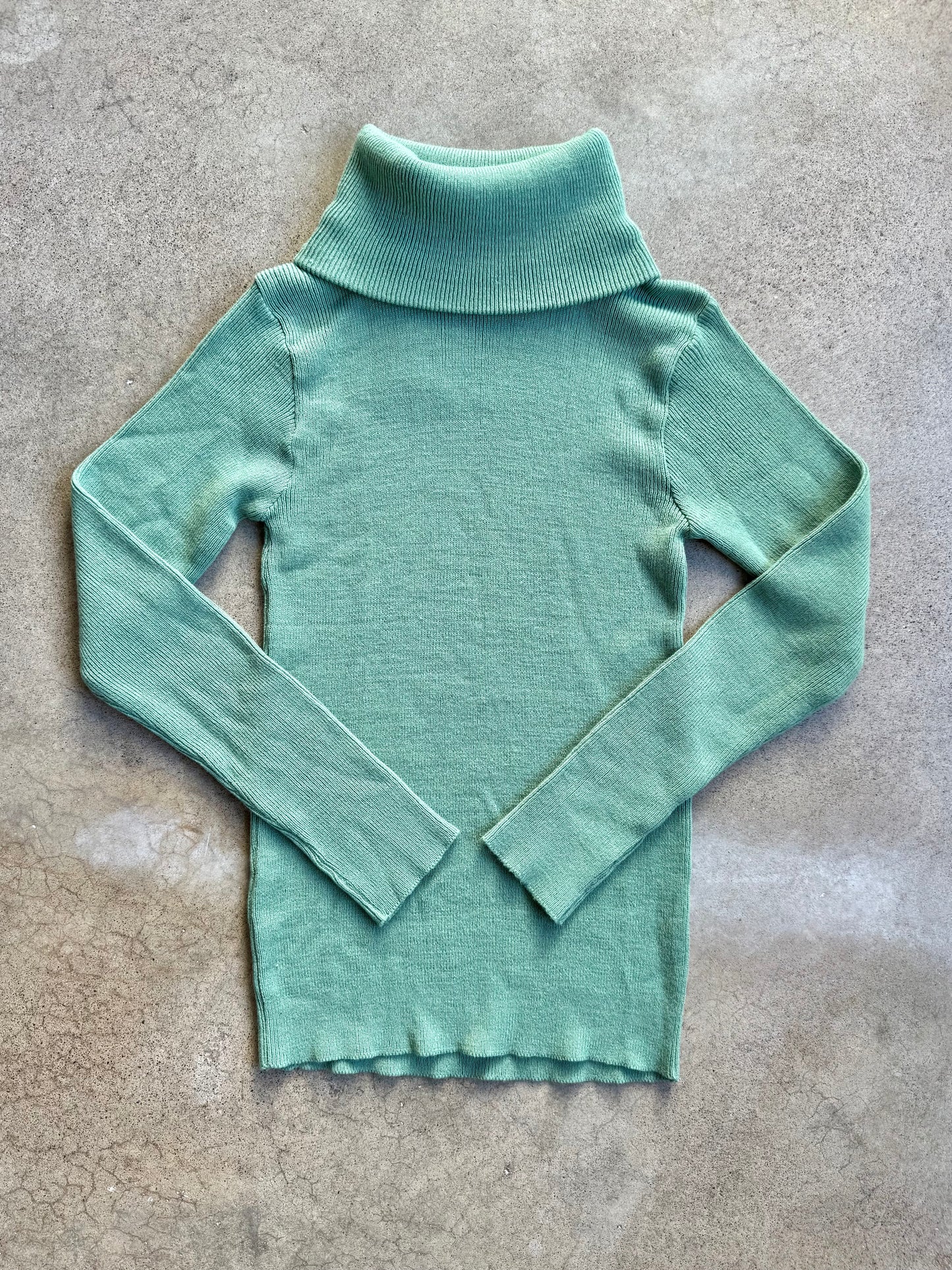 Vintage 1970s Mint Green Rib Knit Turtleneck Top | XS/S