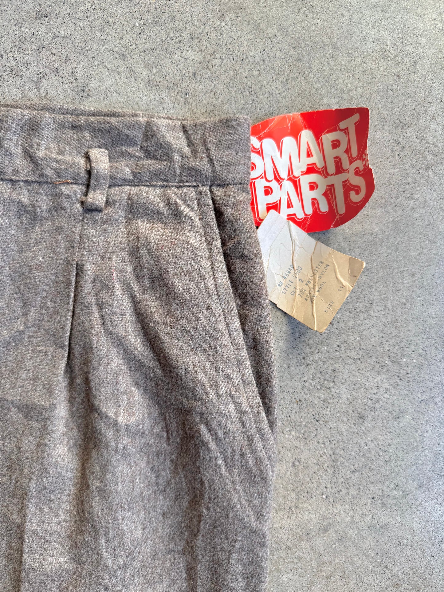 Vintage 1970s Smart Parts Taupe Wool-Blend Pleated Trousers | Waist 27”