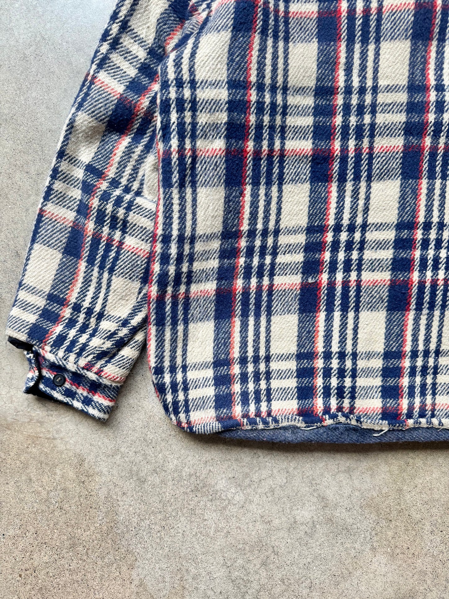 Vintage 1960s/70s Envoy Plaid Wool Blanket-Lined Shirt Jacket | Large