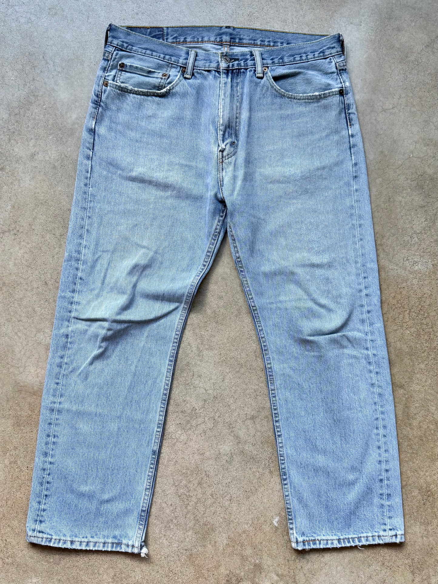 Levi’s 505 Regular Fit Light Wash Jeans | 36x29