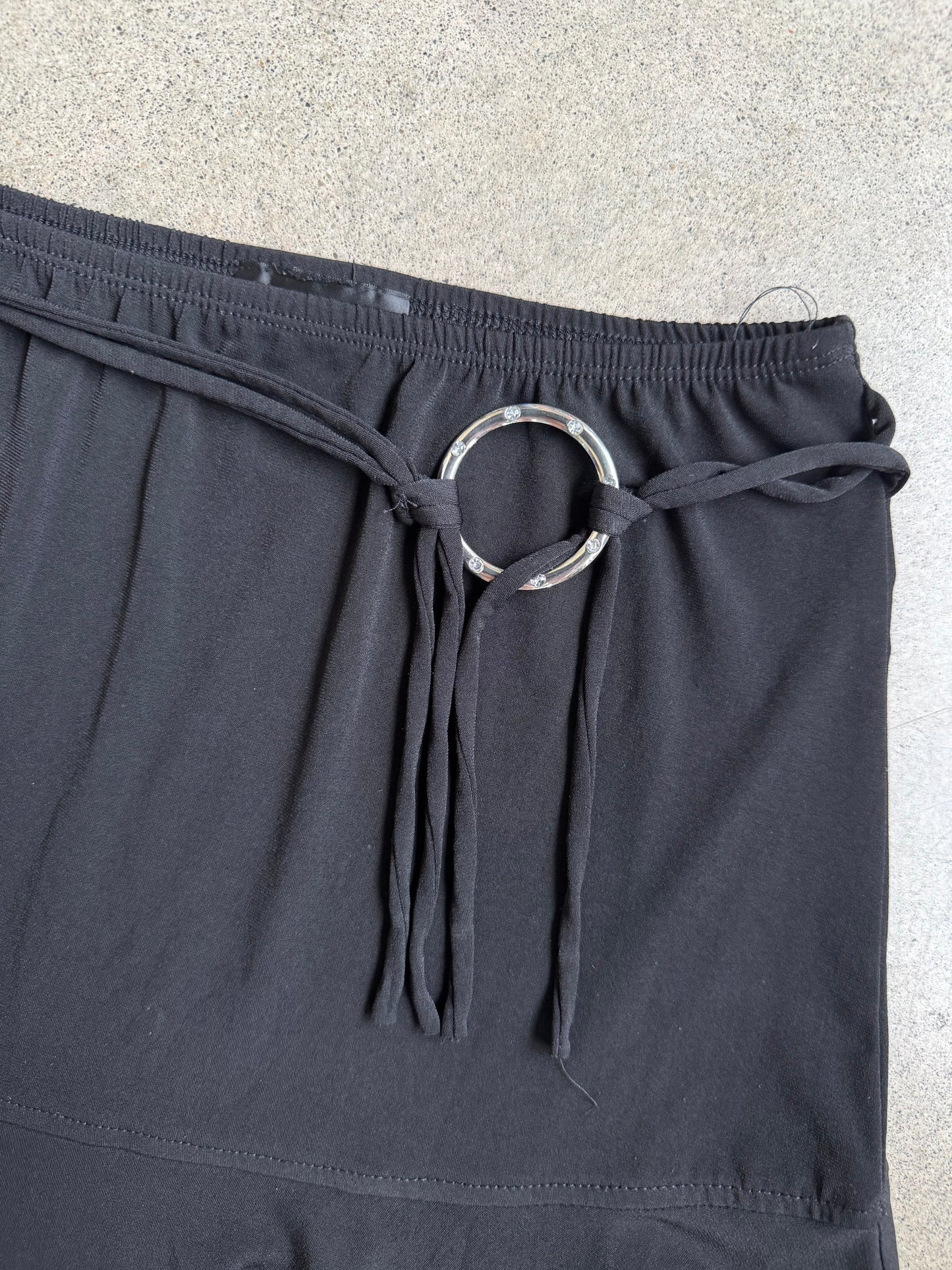 Vintage 1990s Byer Girl Black Asymmetric Mini Skirt | Youth L
