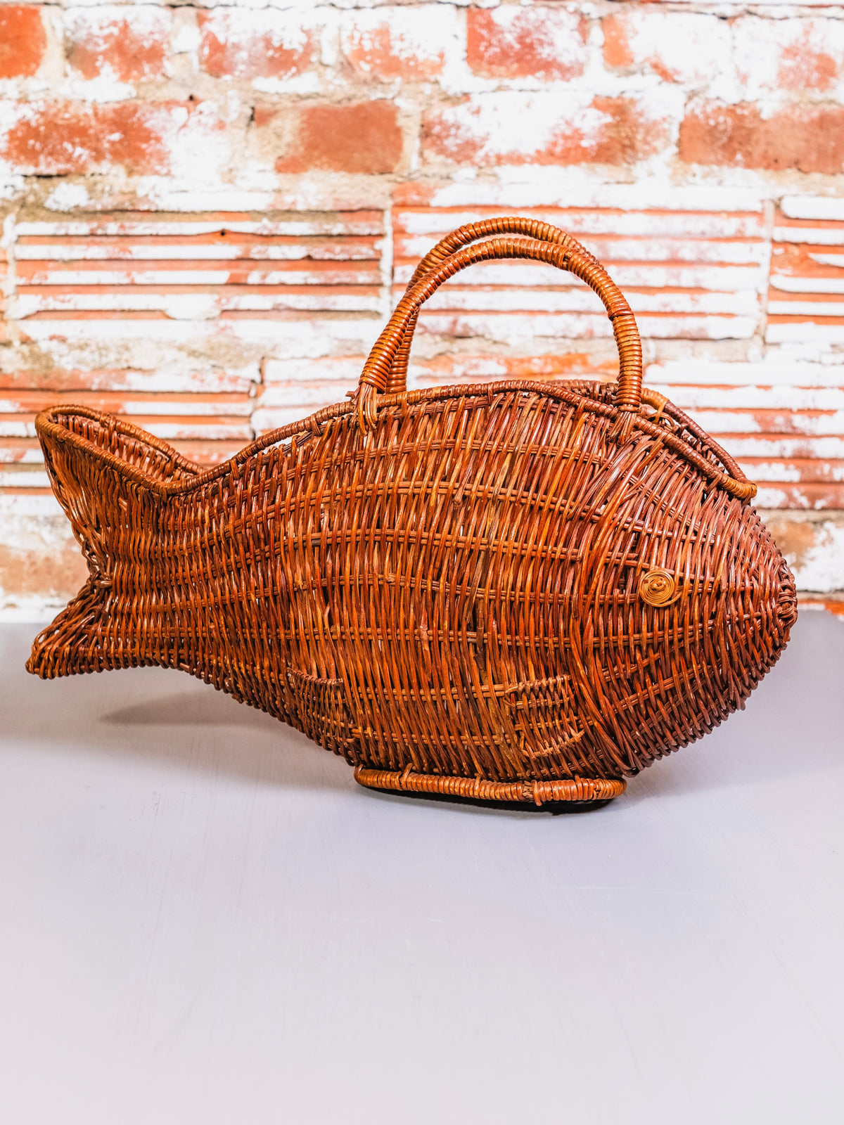 Vintage Woven Wicker Fish-Shaped Basket Bag