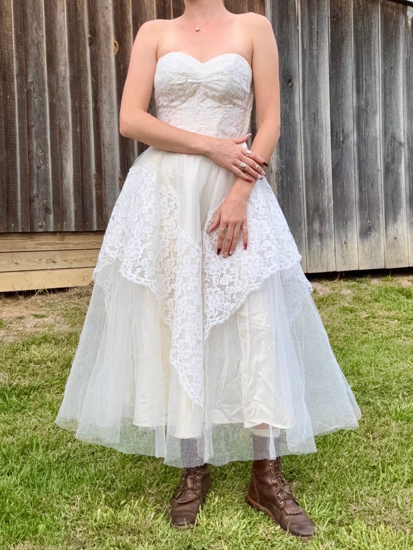 Vintage 1950s Handmade White Lace Tea-Length Tulle Skirt Wedding Gown | XS