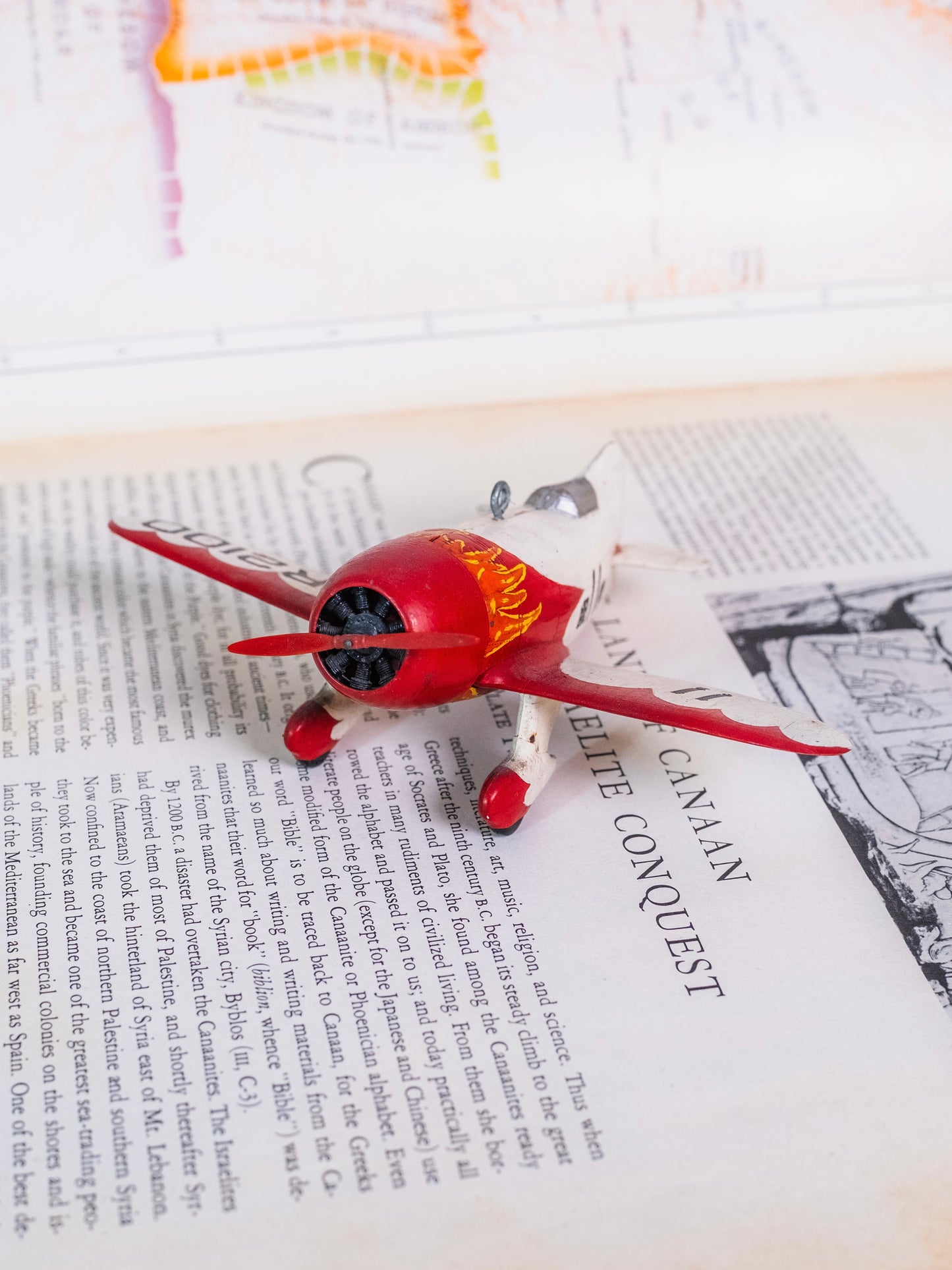 Vintage 1940s/50s NR2100 Model Airplane