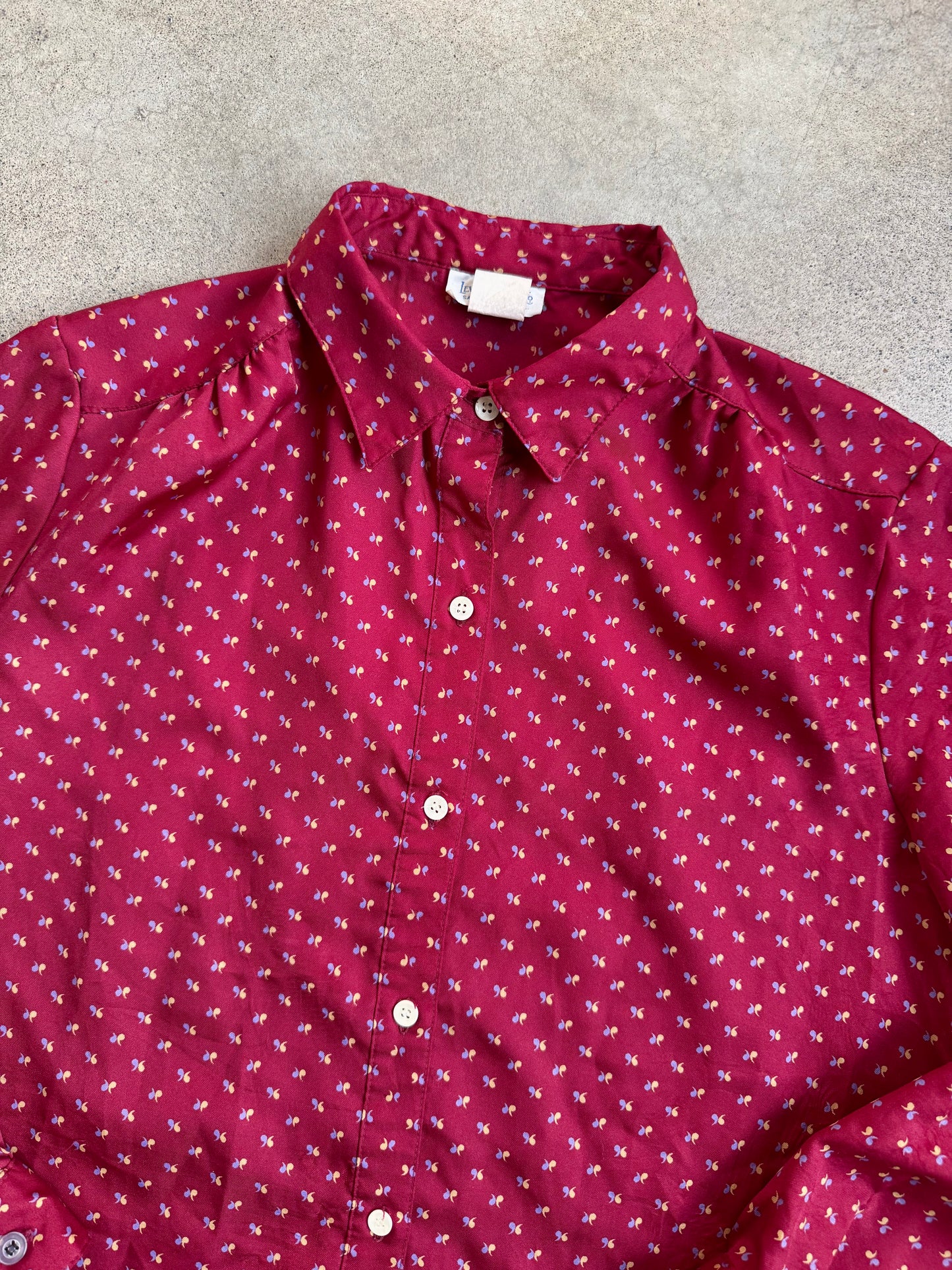 Vintage 1980s Levi's Burgundy Printed Button-Up Blouse | M/L