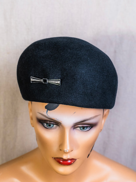 Vintage 1970s Navy Issue Black Fur Felt Beret w/ Bow Brooch